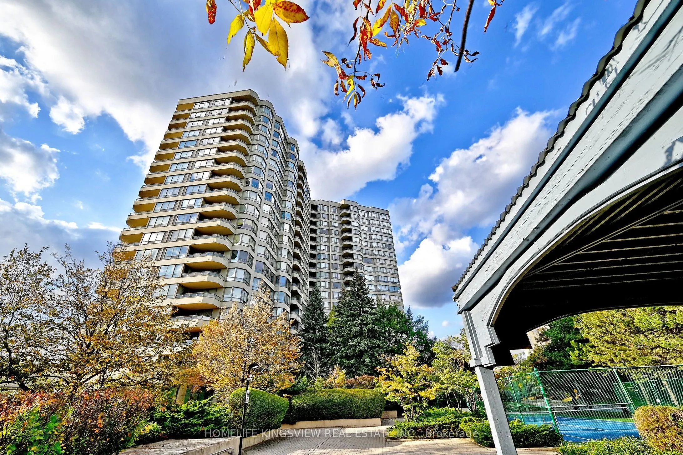 175 Bamburgh Circle #601
