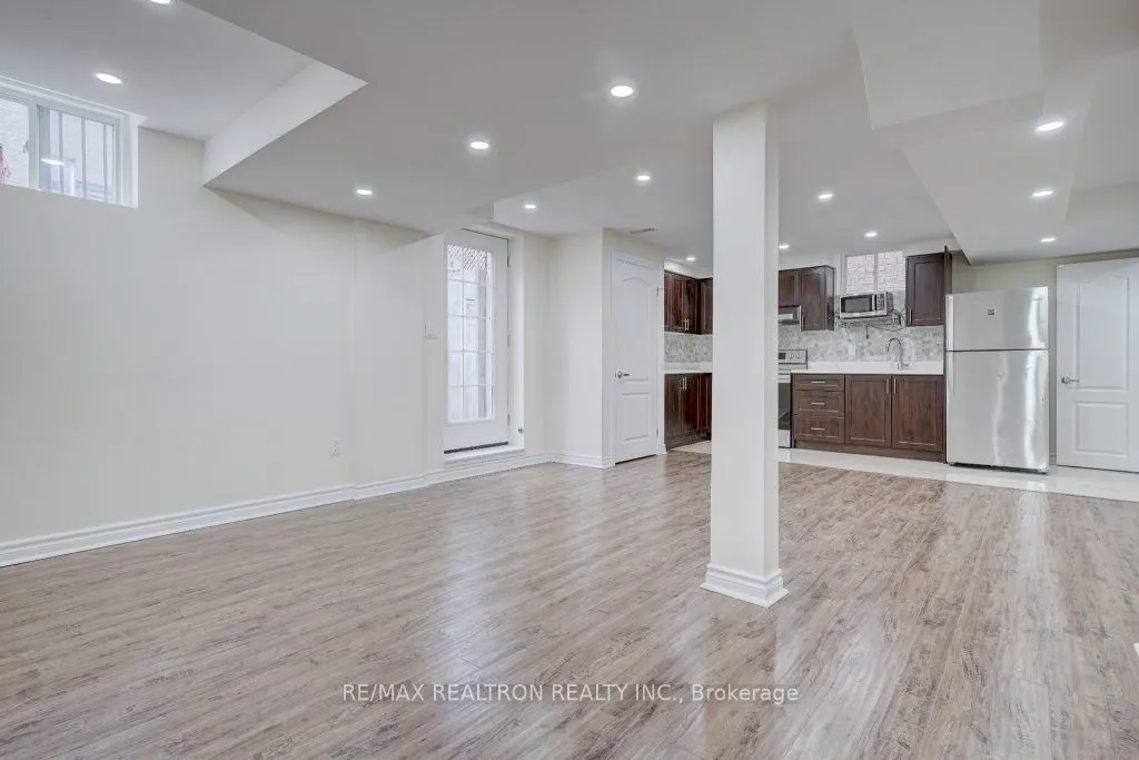 41 Oswell Drive #Bsmnt