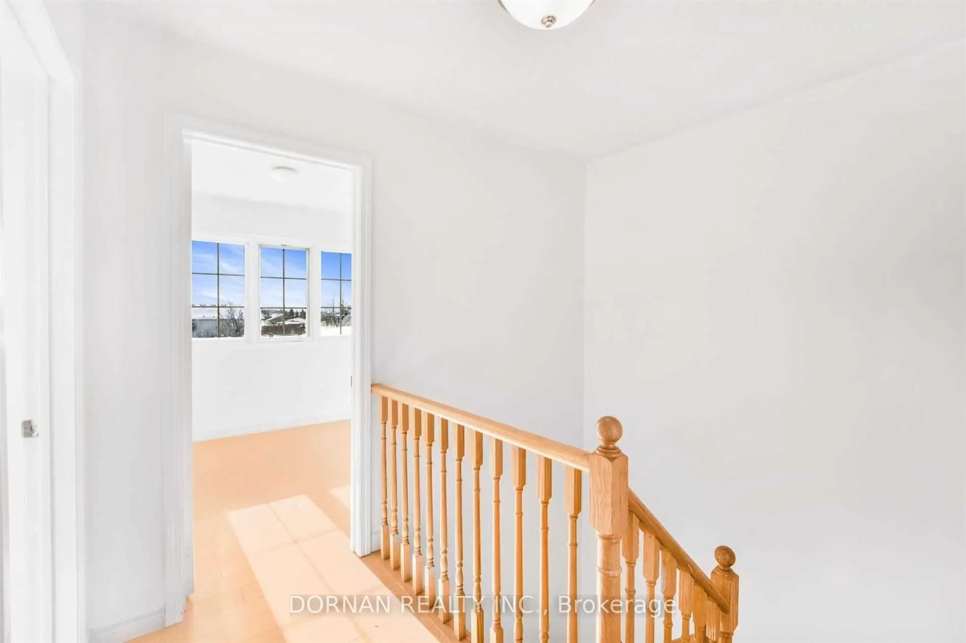 76 Greengrove Way