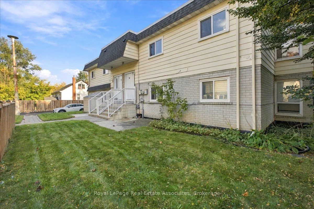 540 Mary Street E #1-4
