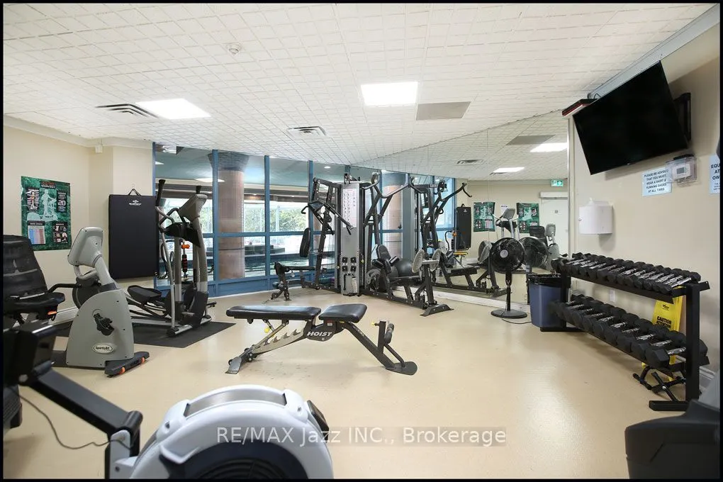 360 Watson Street W #105
