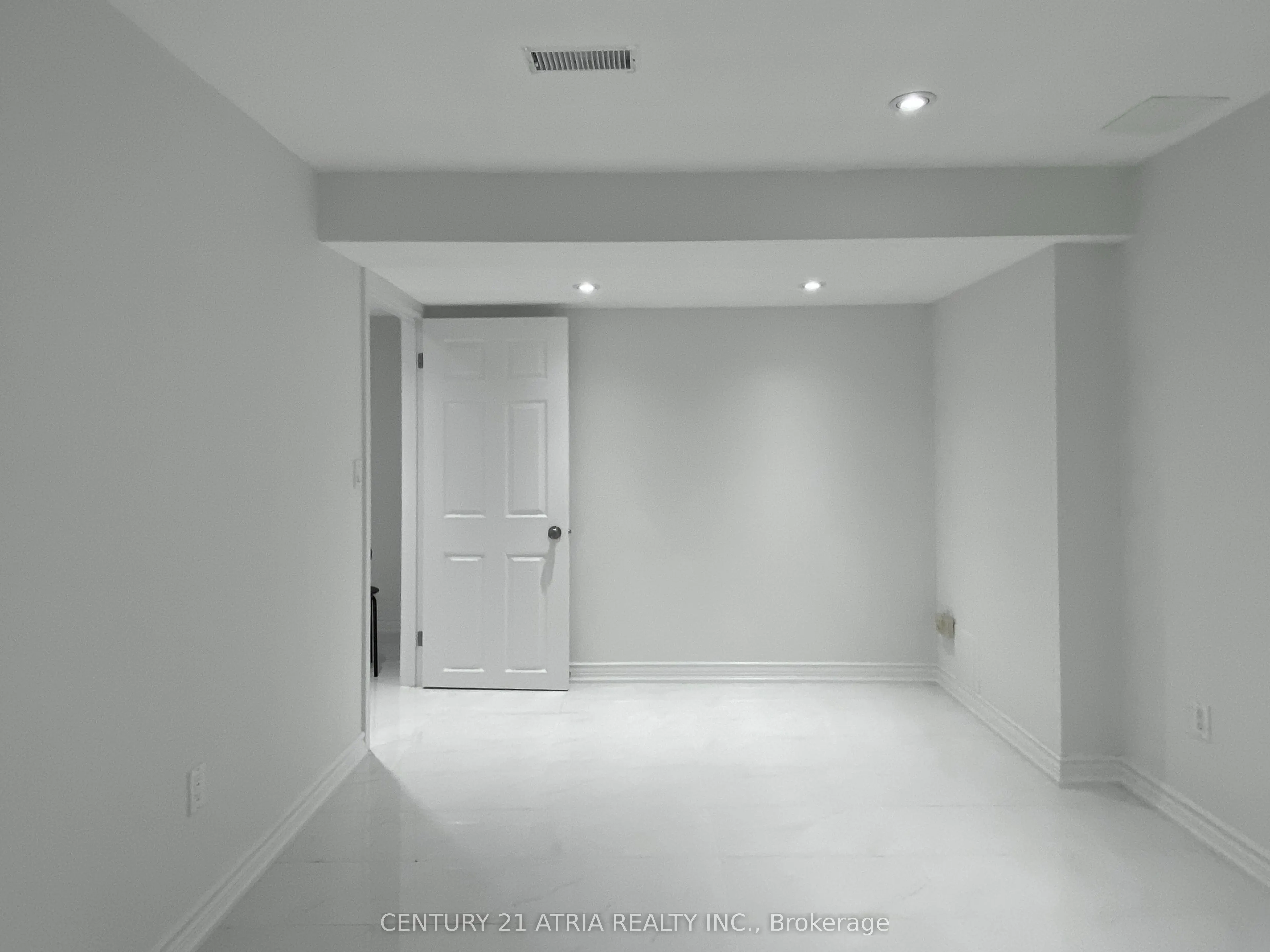 40 Alanbull Square #Lower