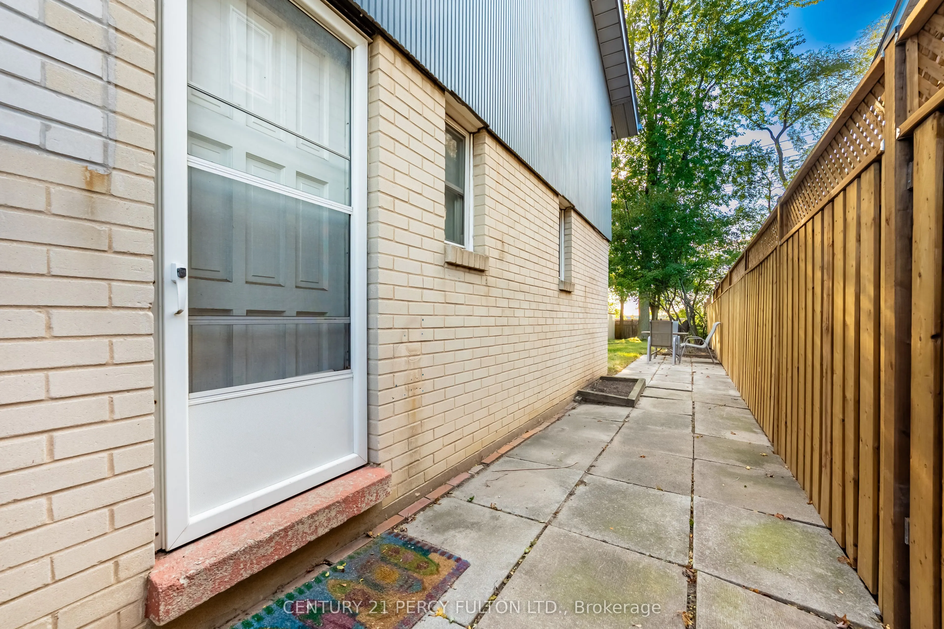 24 Dogwood Crescent