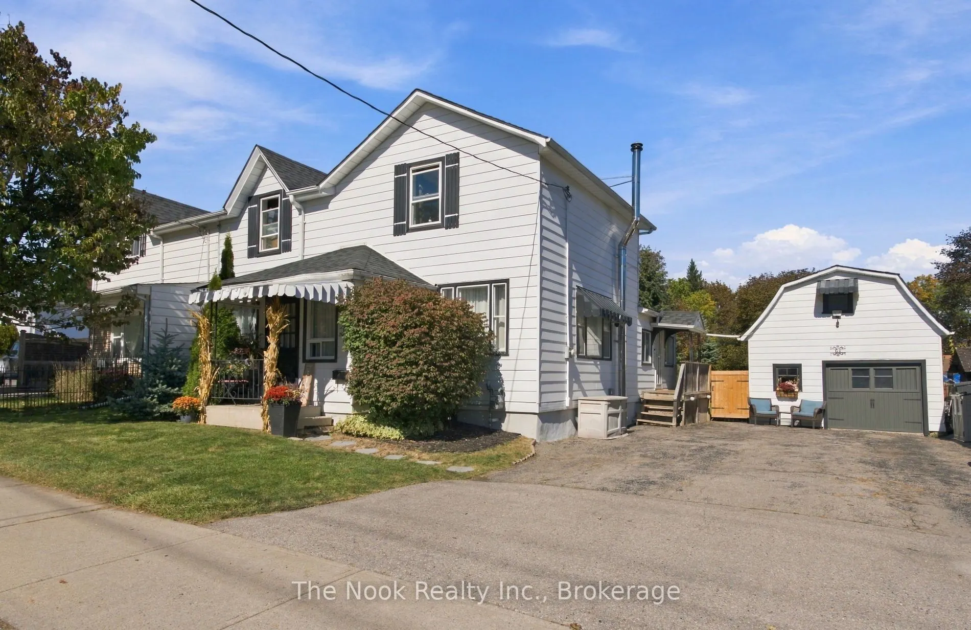 64 Wellington Street
