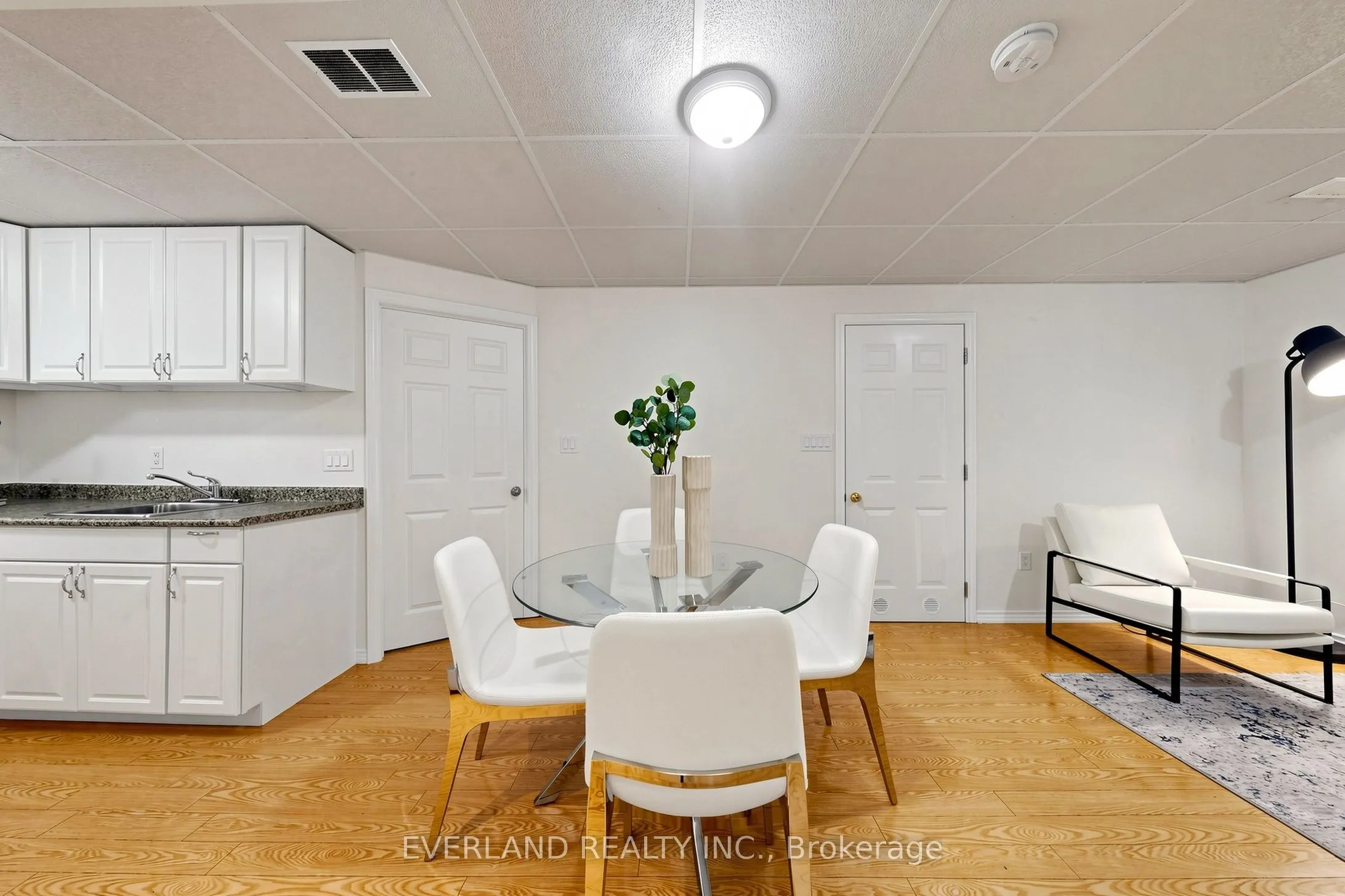38 Six Nations Avenue