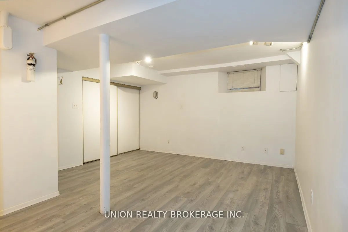 33 Balsam Avenue #B1