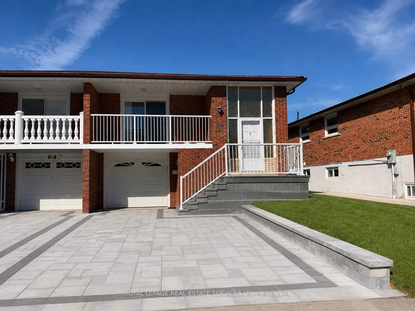 66 Terryhill Crescent #Upper