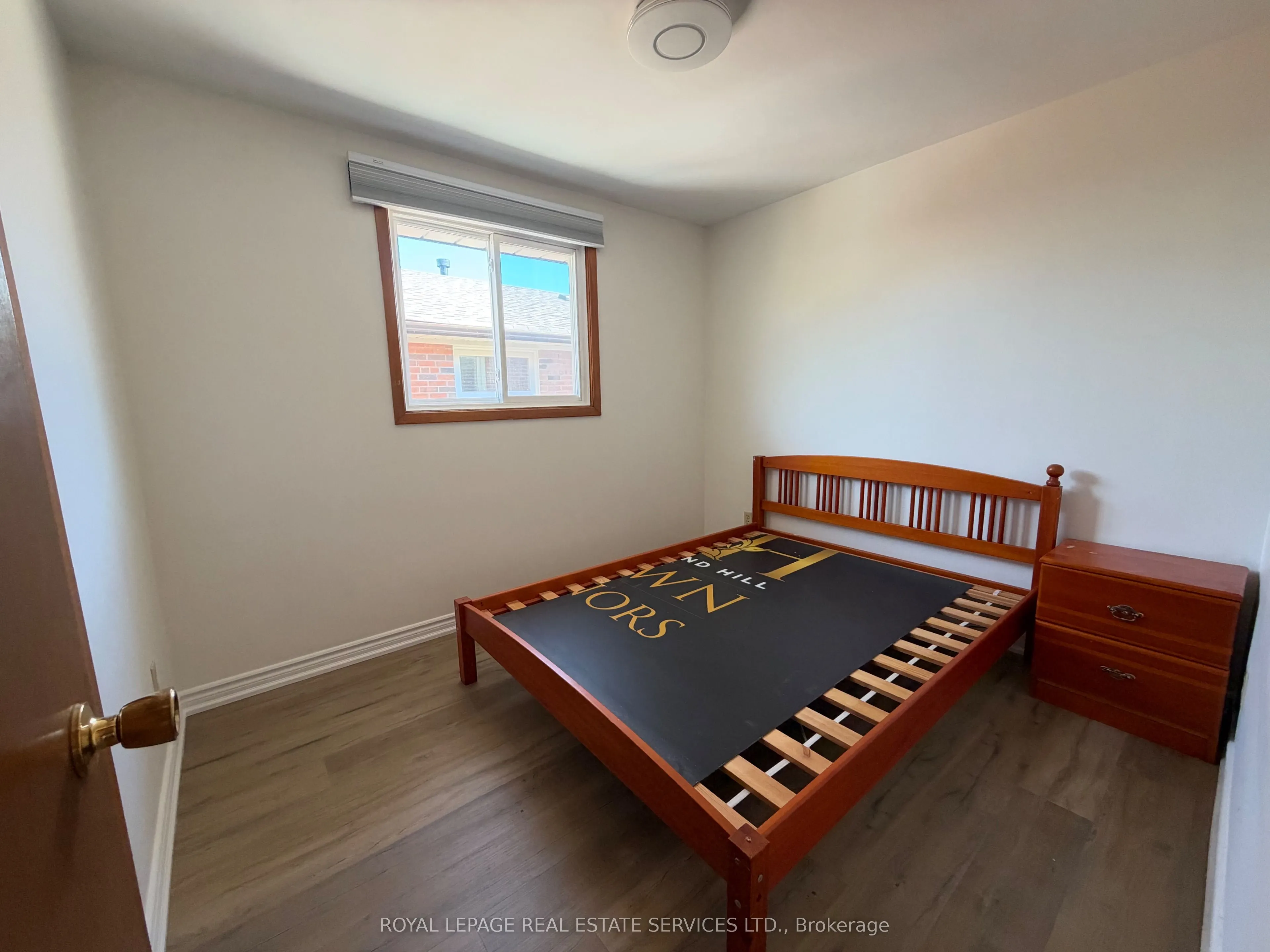 66 Terryhill Crescent #Upper