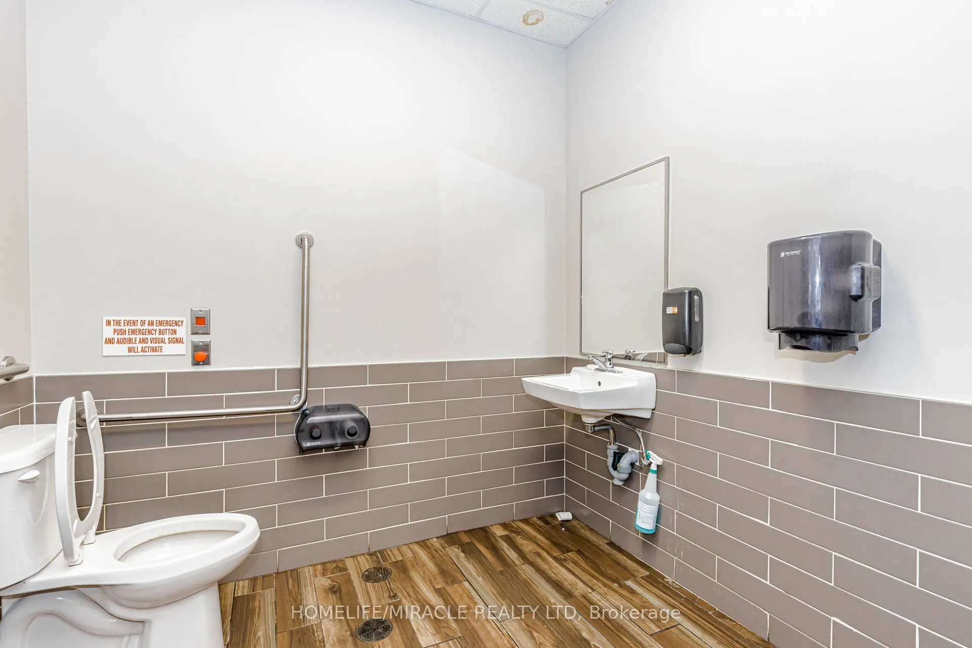 6015 Steels Avenue E #4