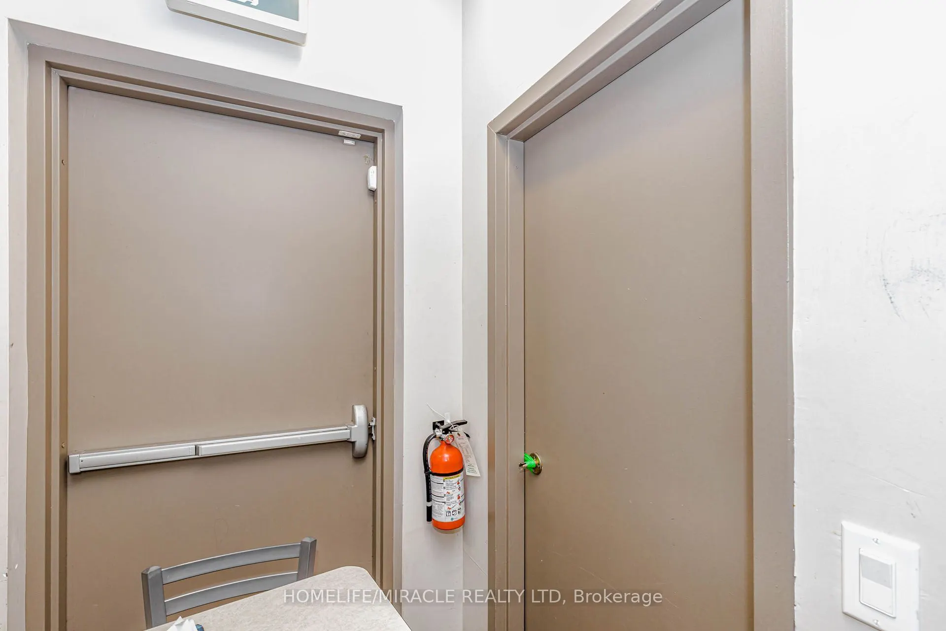 6015 Steels Avenue E #4