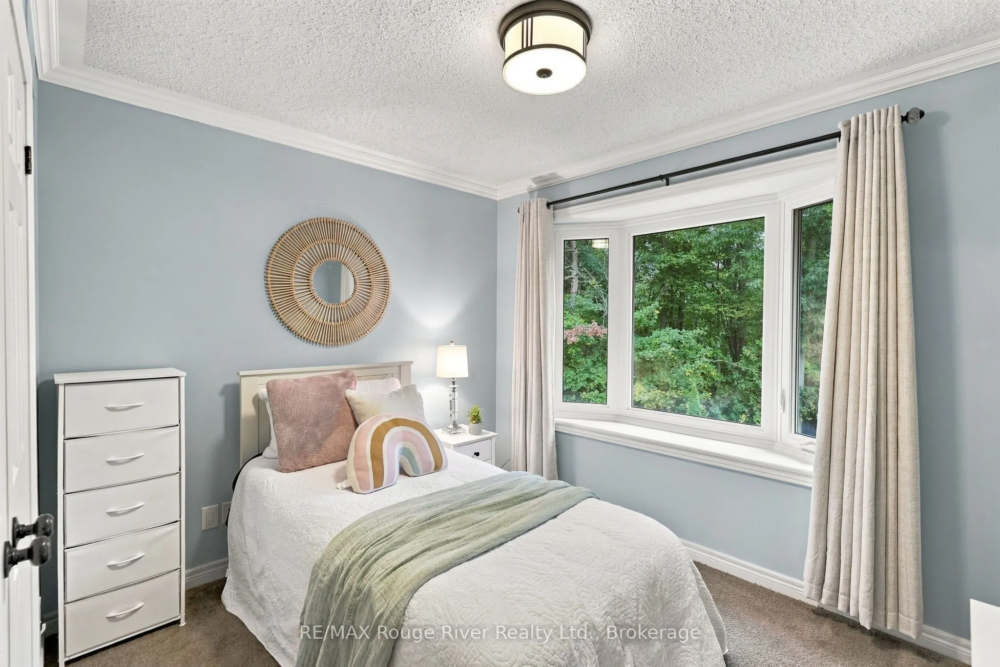 264 Ryerson Crescent