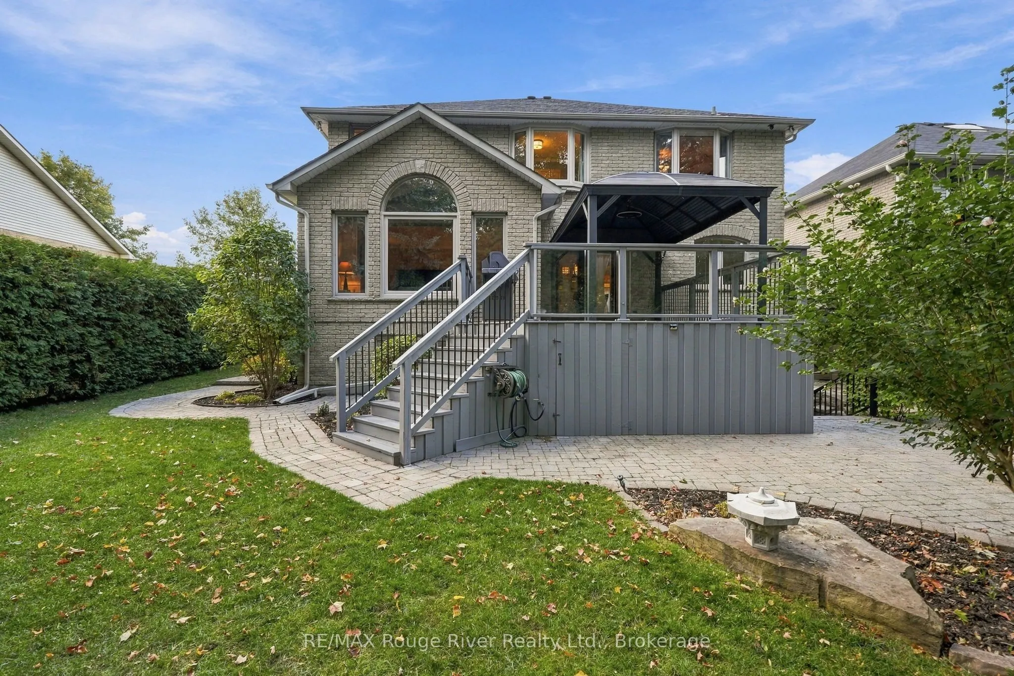 264 Ryerson Crescent