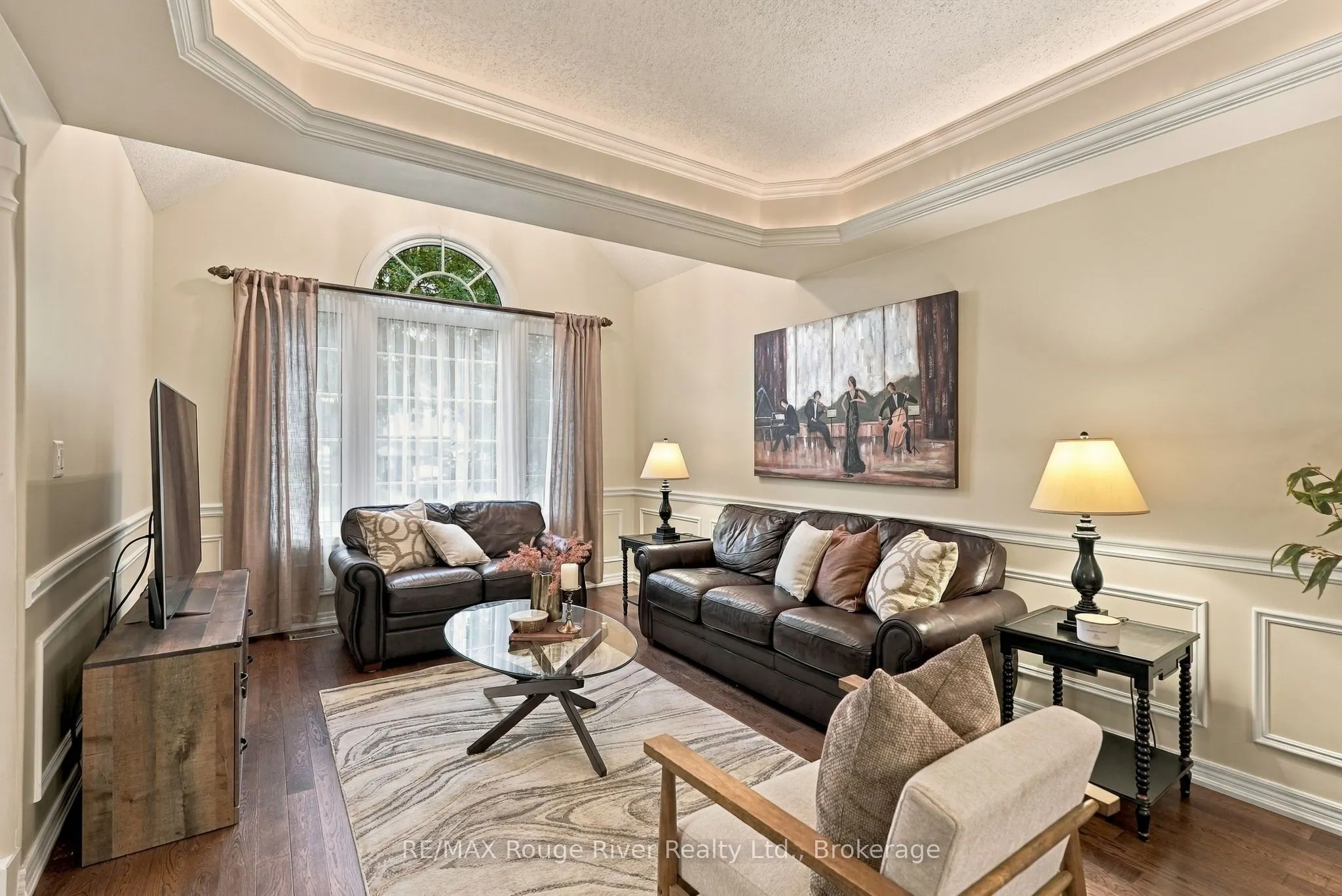 264 Ryerson Crescent