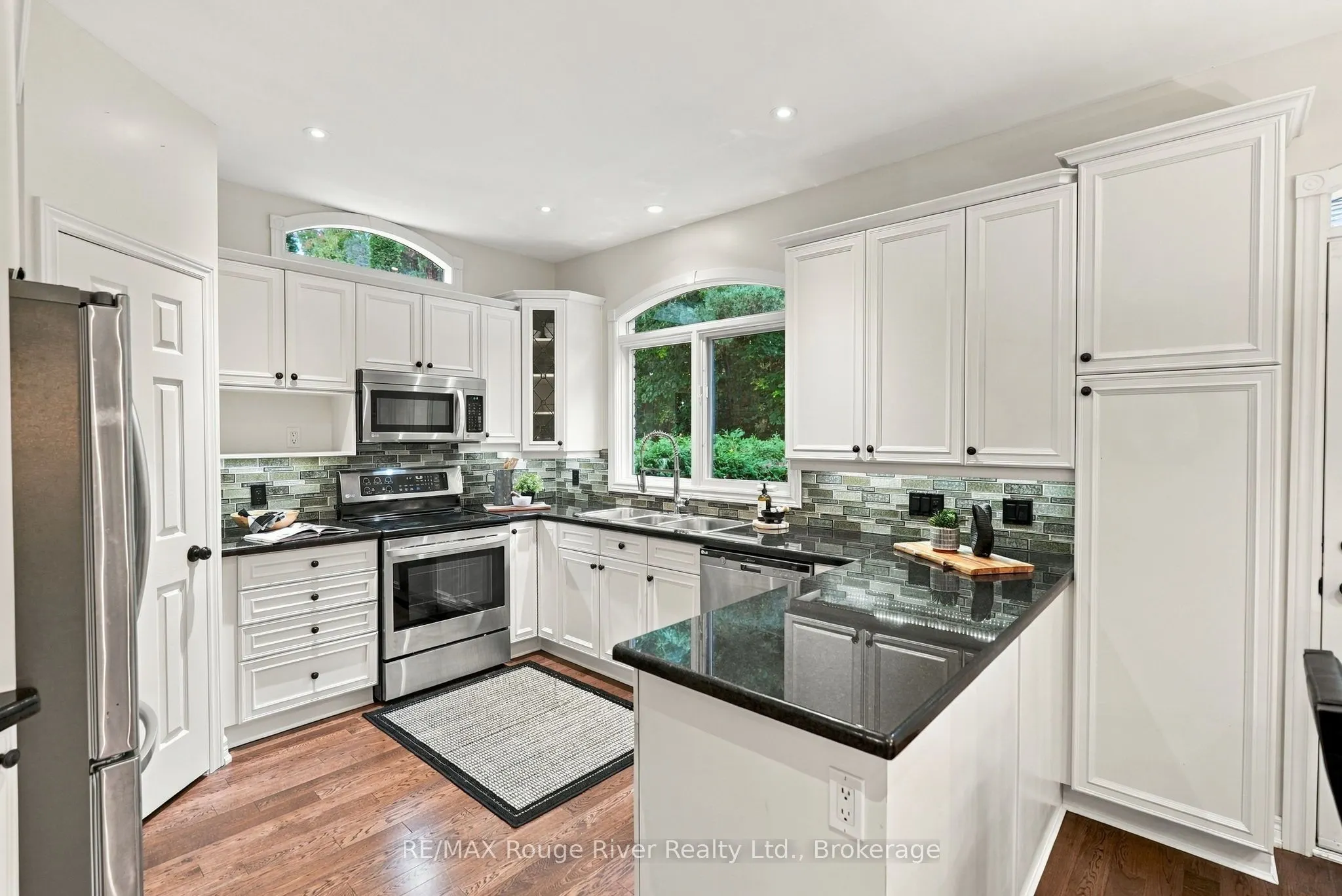 264 Ryerson Crescent