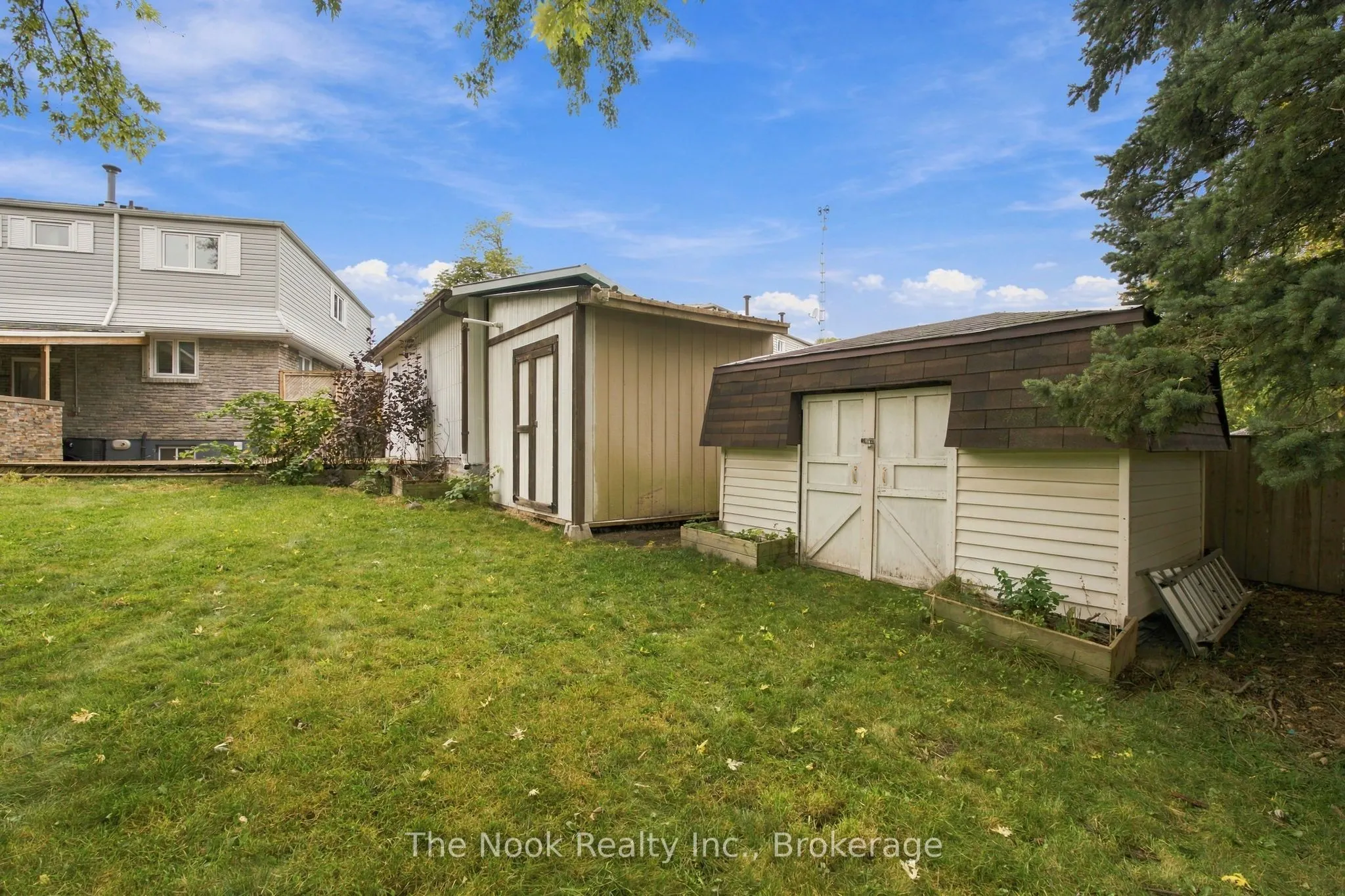456 Harcourt Drive