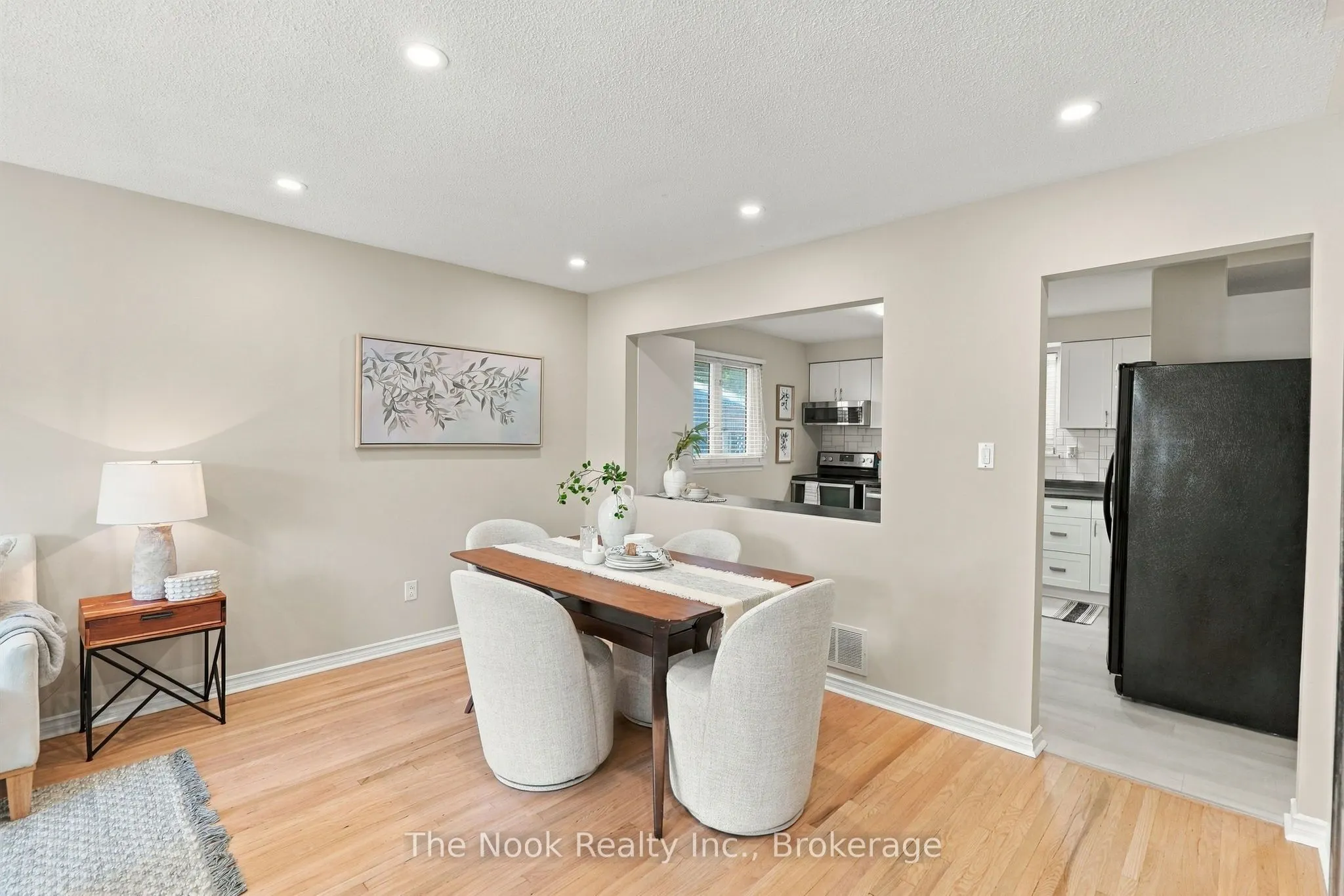 456 Harcourt Drive