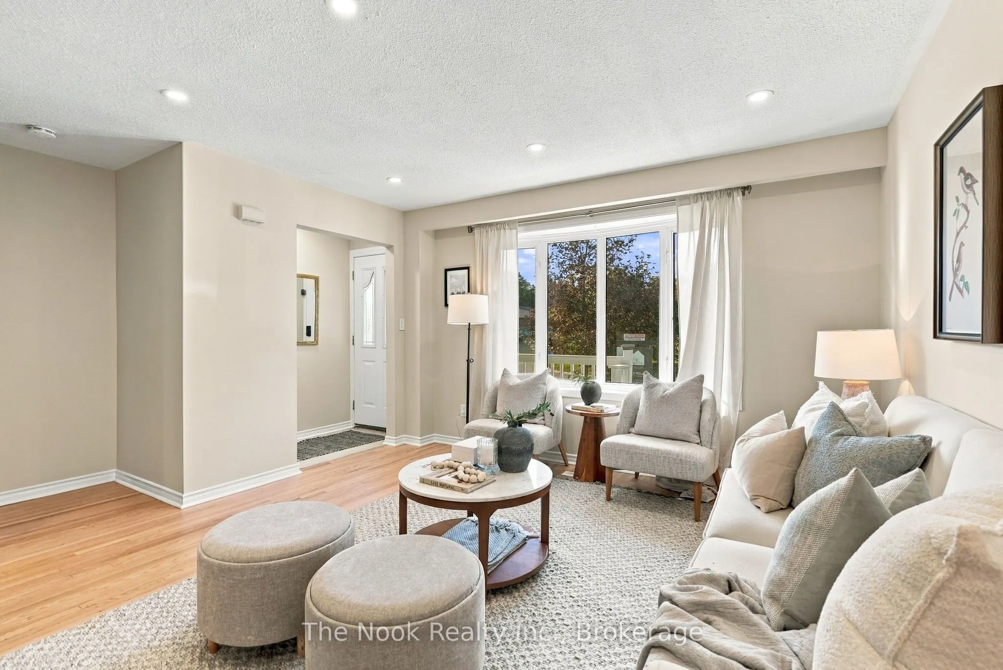 456 Harcourt Drive