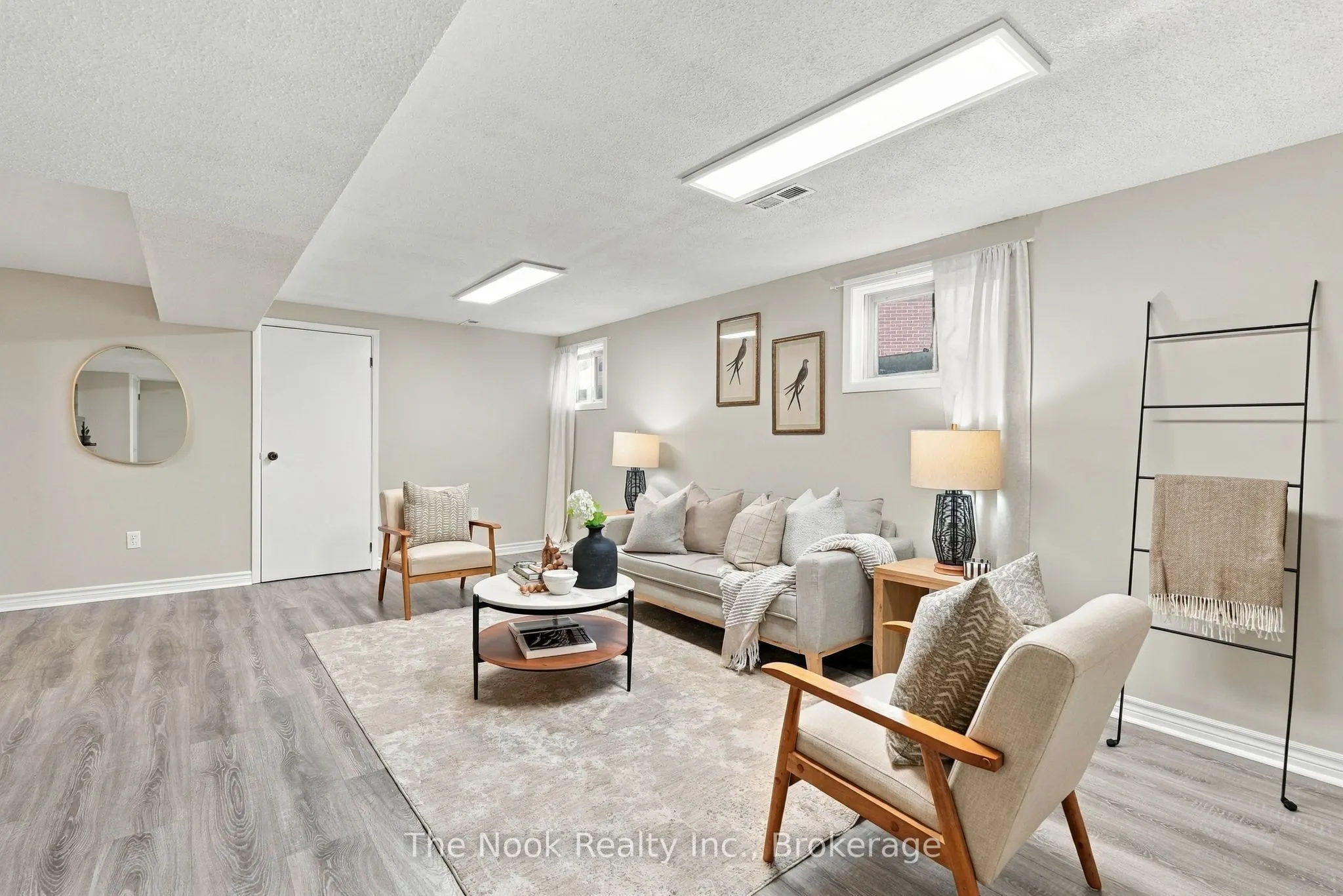 456 Harcourt Drive