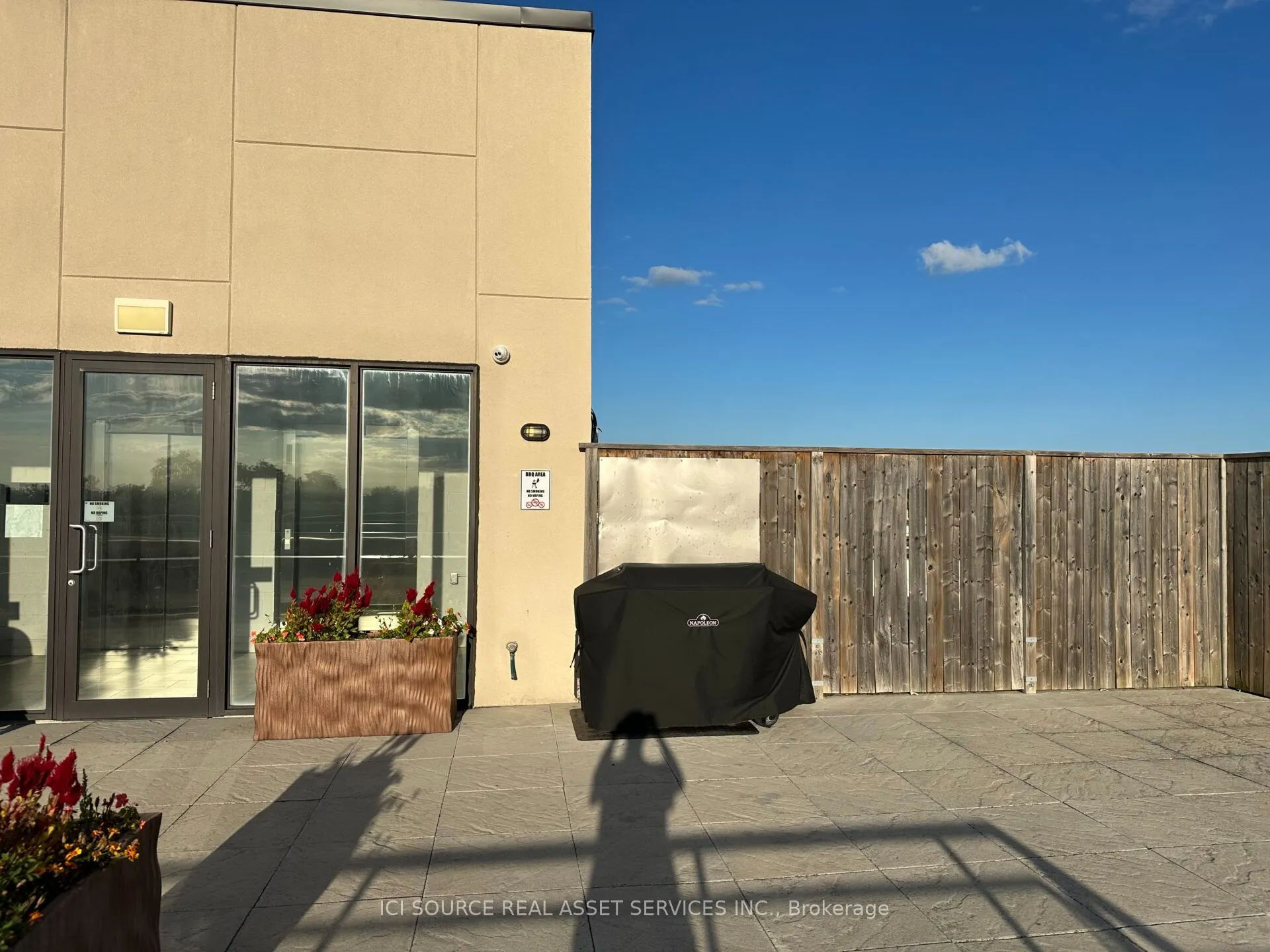 3560 St. Clair Avenue E #423