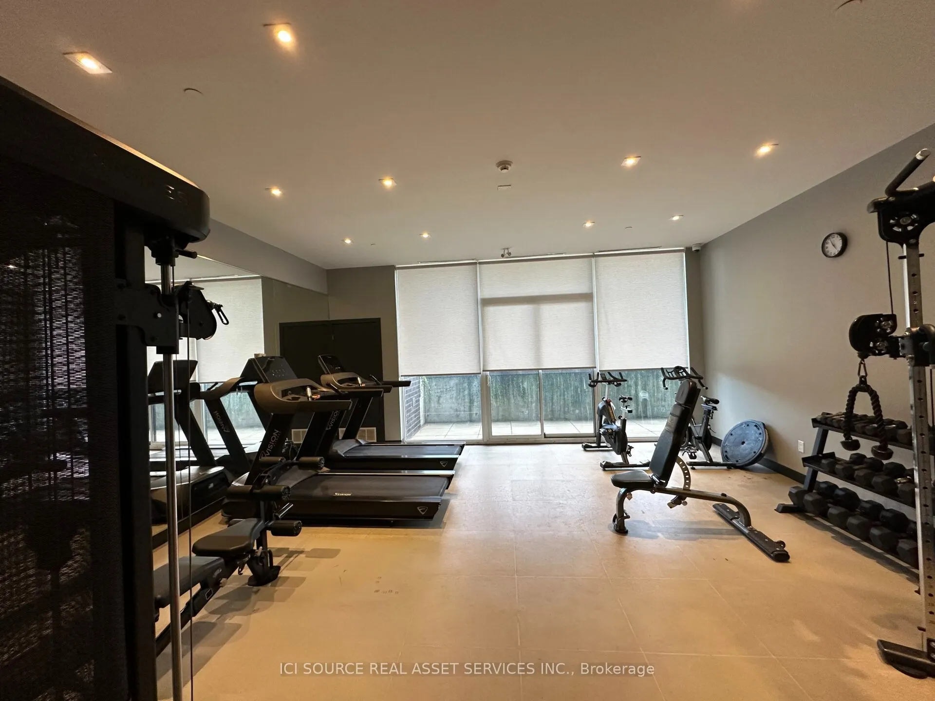 3560 St. Clair Avenue E #423