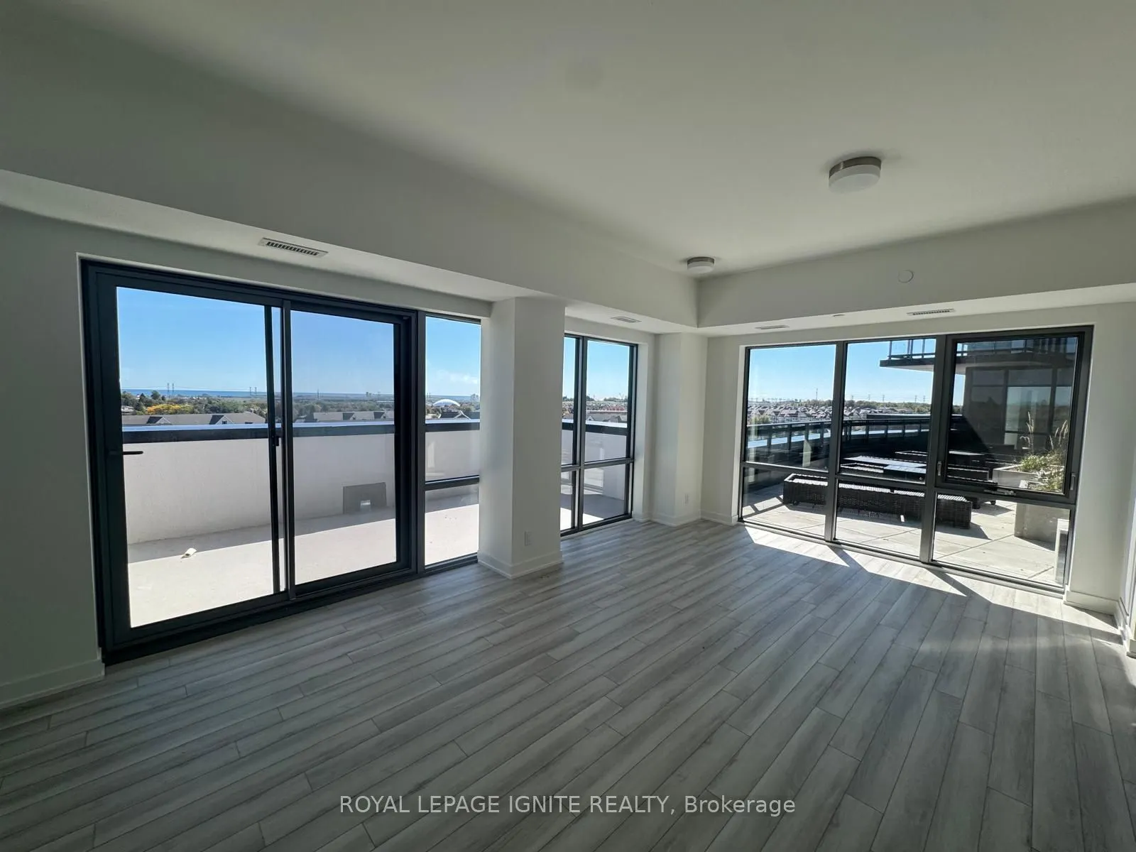 51 Clarington Boulevard #701