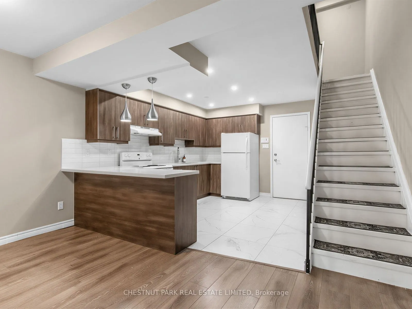 880 Broadview Avenue #2