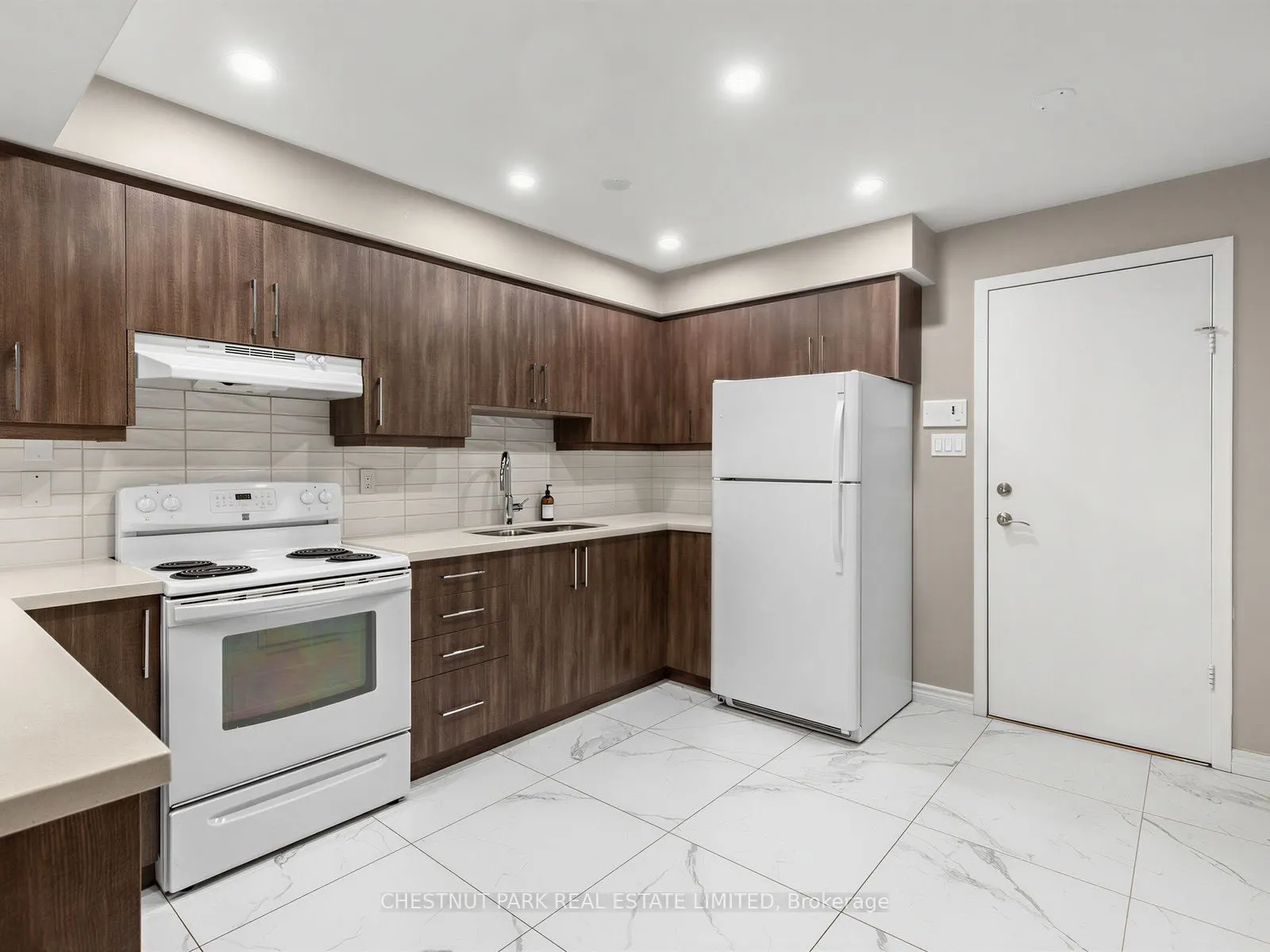 880 Broadview Avenue #2