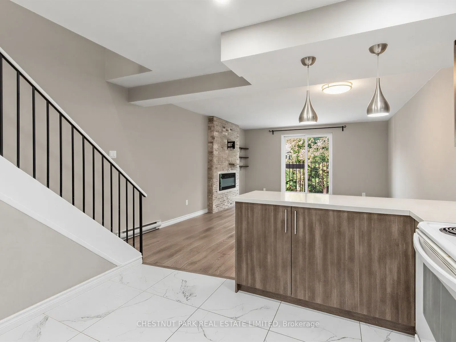 880 Broadview Avenue #2