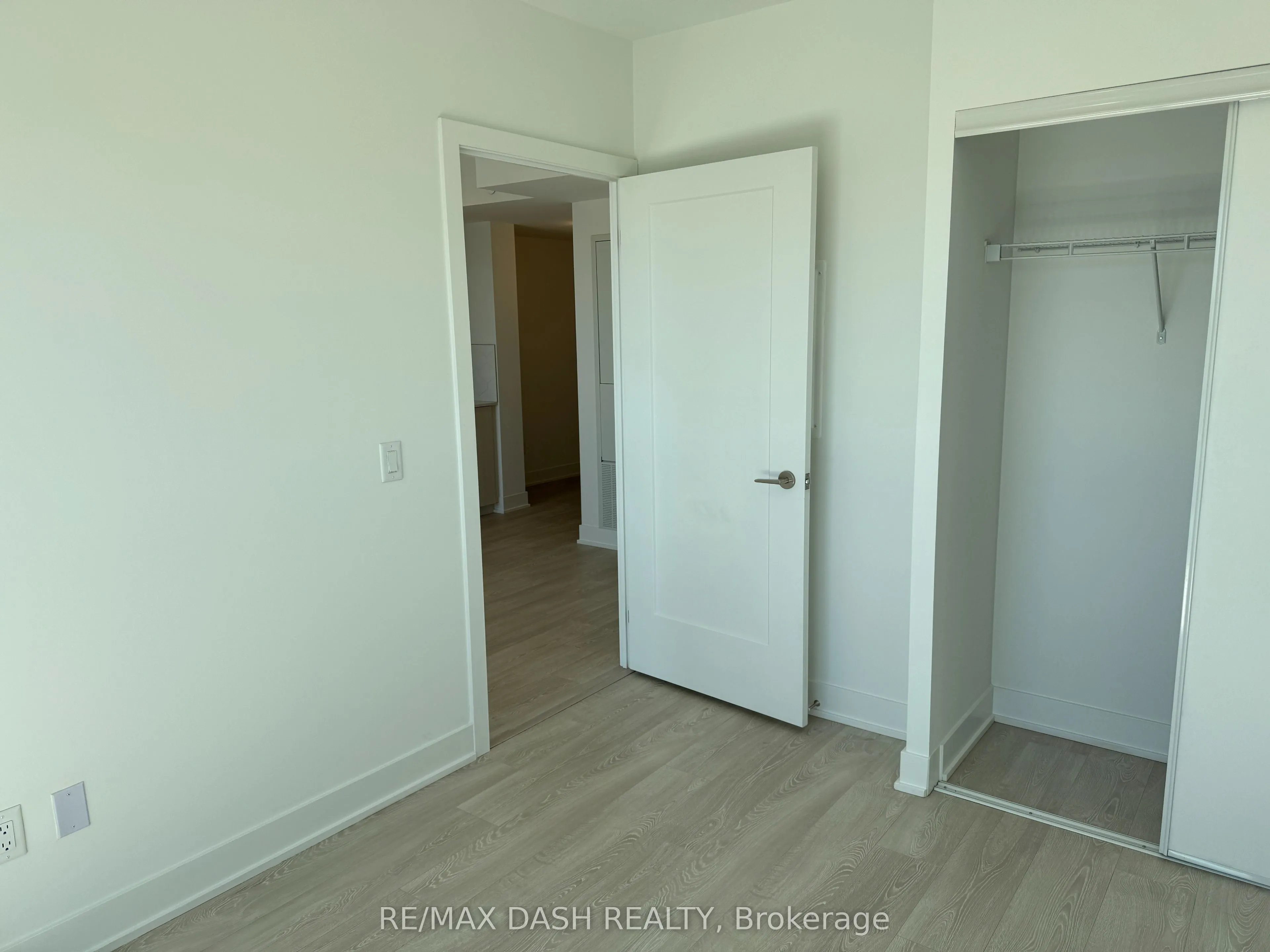 2545 Simcoe Street N #1622