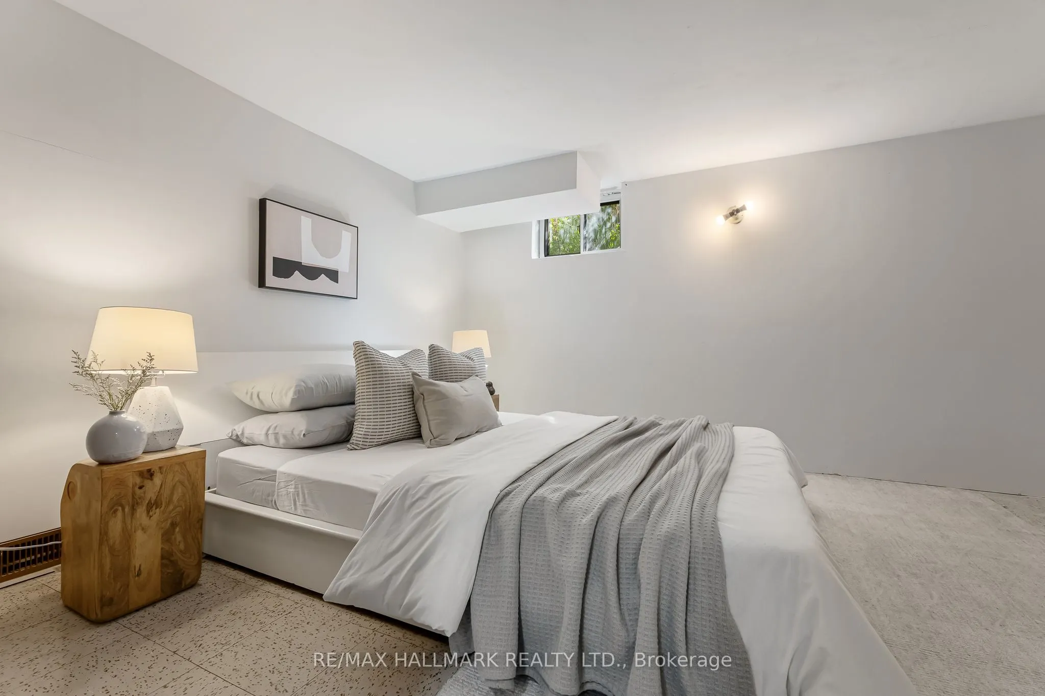 3 Armada Court
