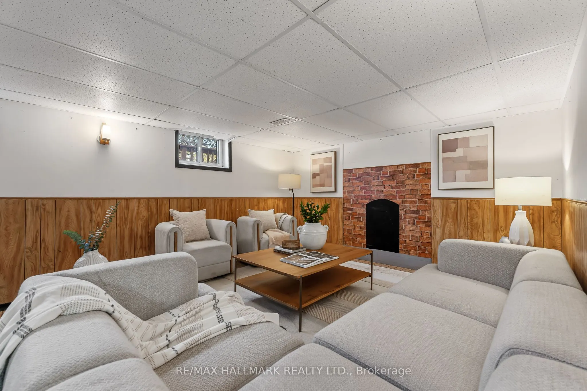 3 Armada Court
