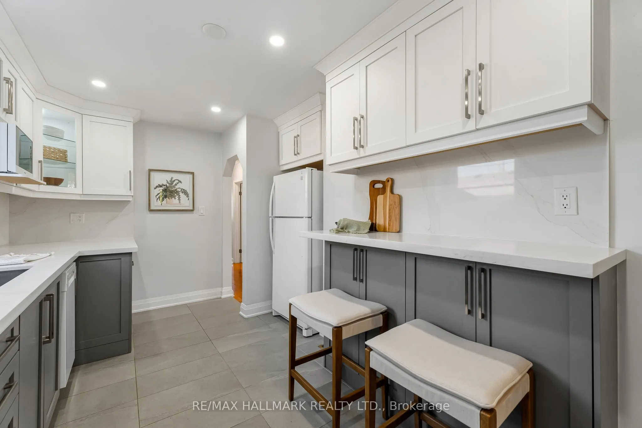 3 Armada Court
