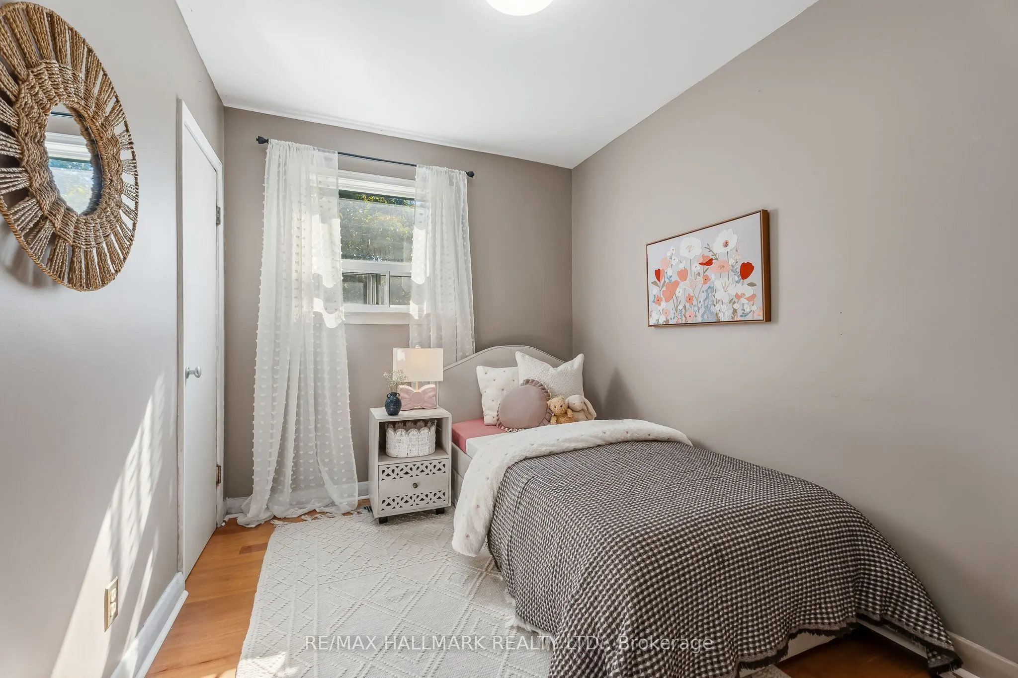3 Armada Court