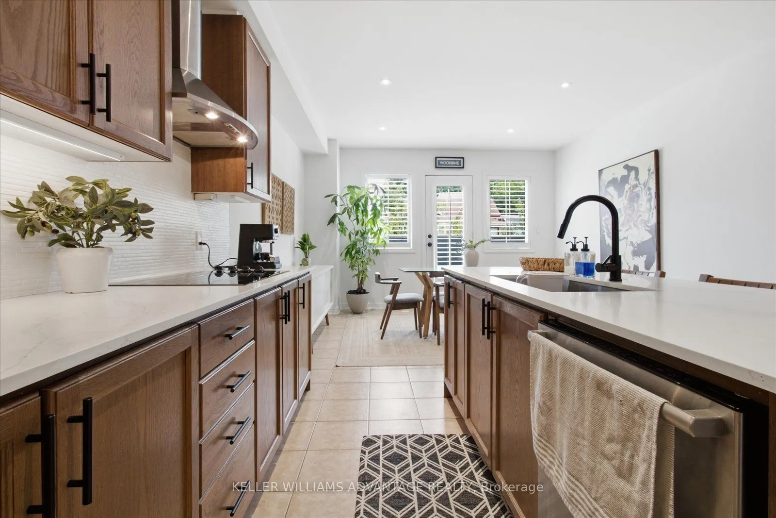 78 Woodbine Avenue