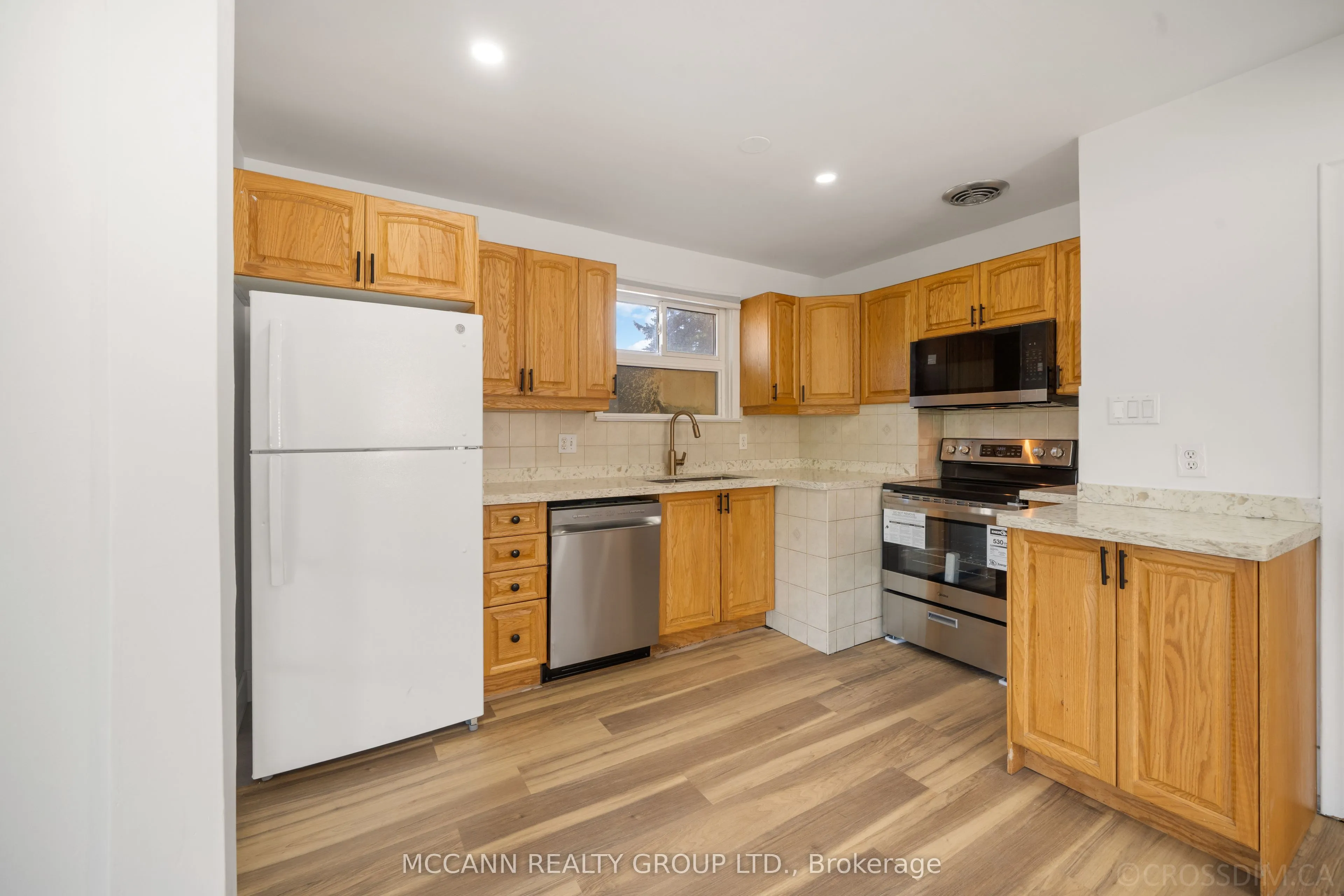 17 Barlow Road