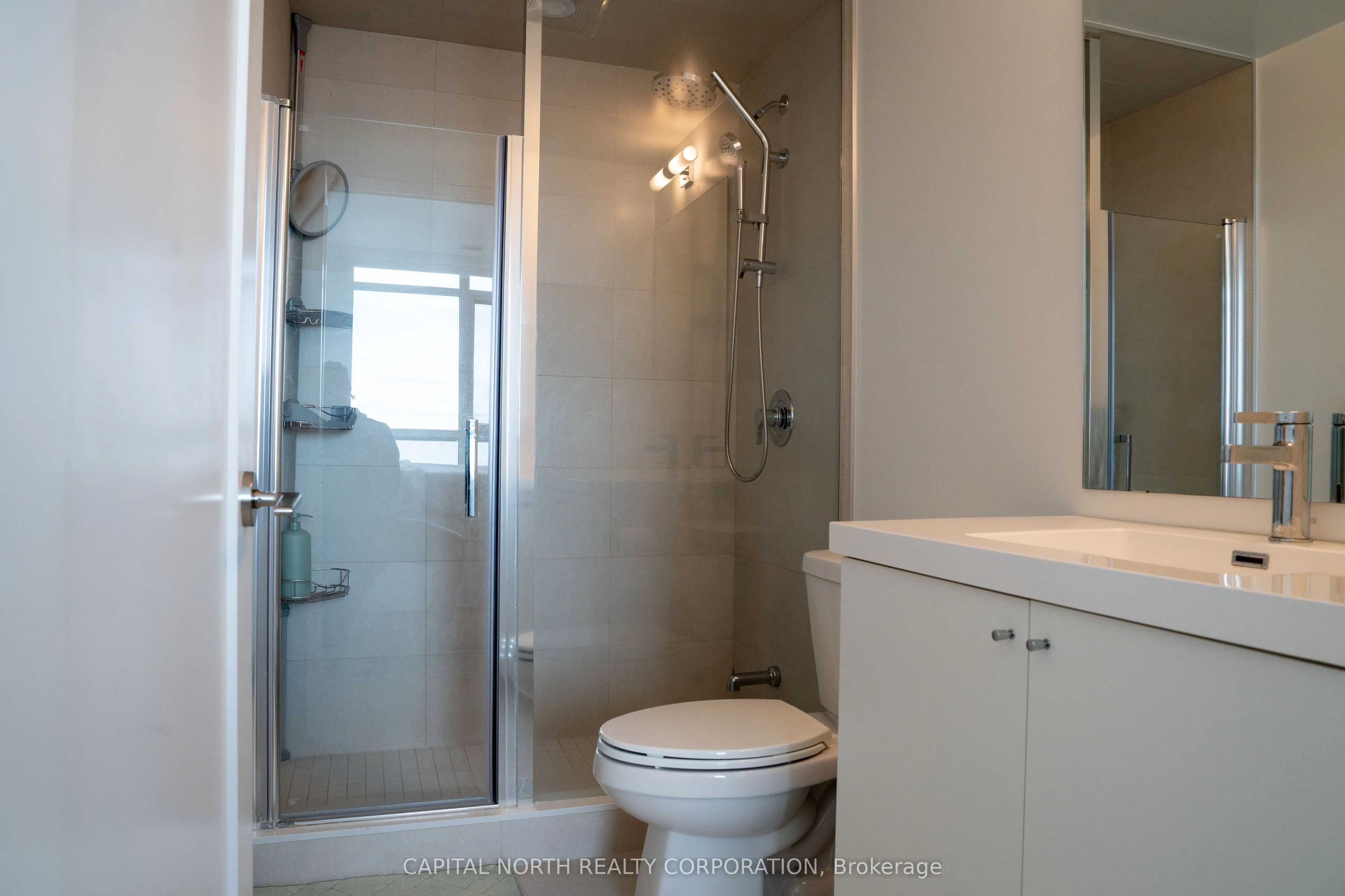 2545 Simcoe Street N #1904