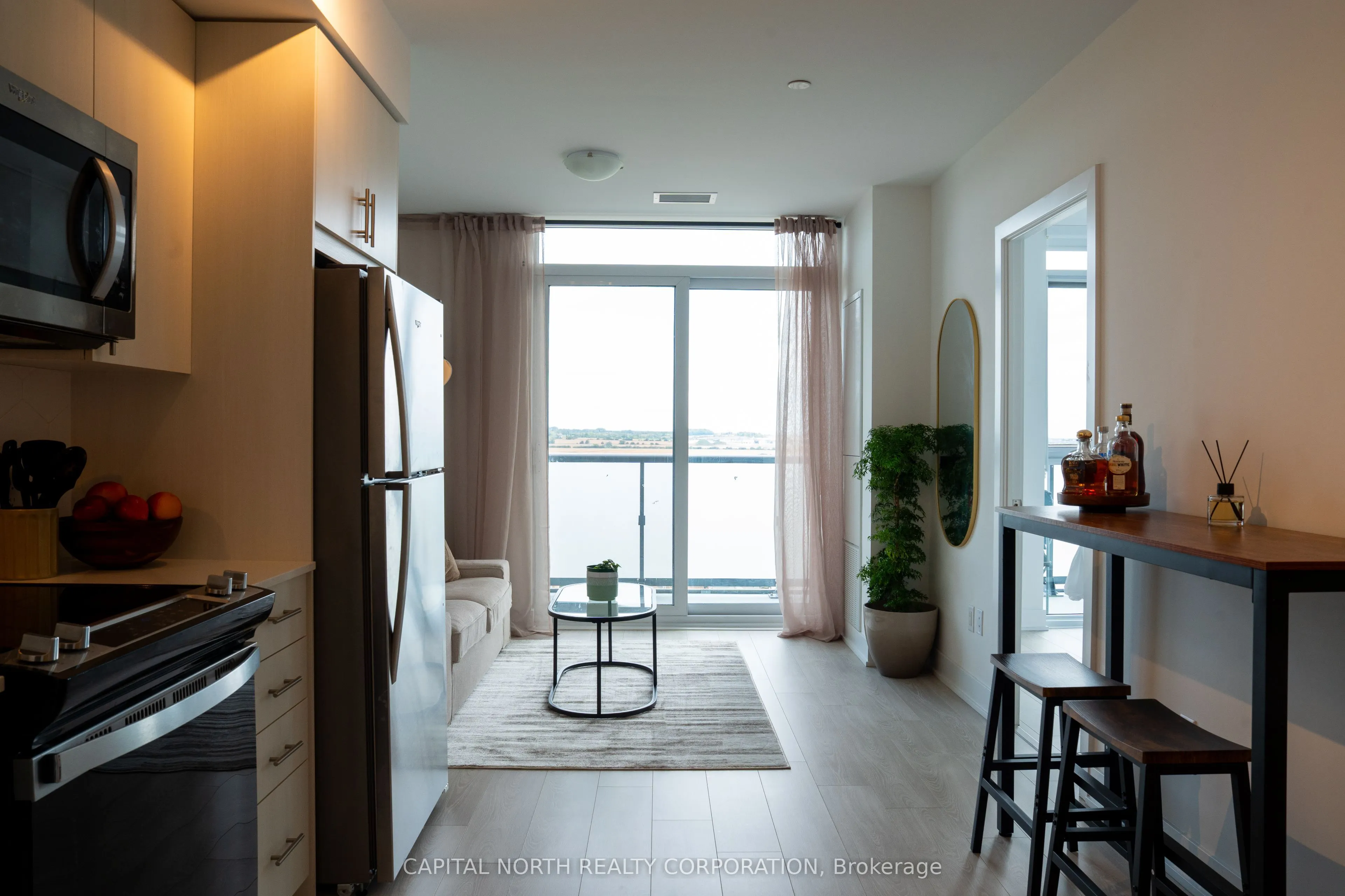2545 Simcoe Street N #1904