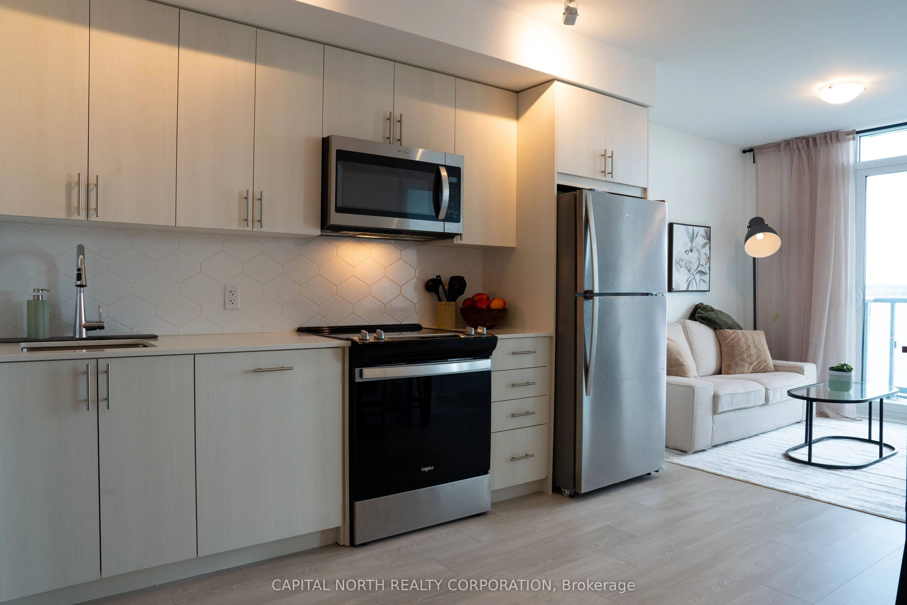 2545 Simcoe Street N #1904