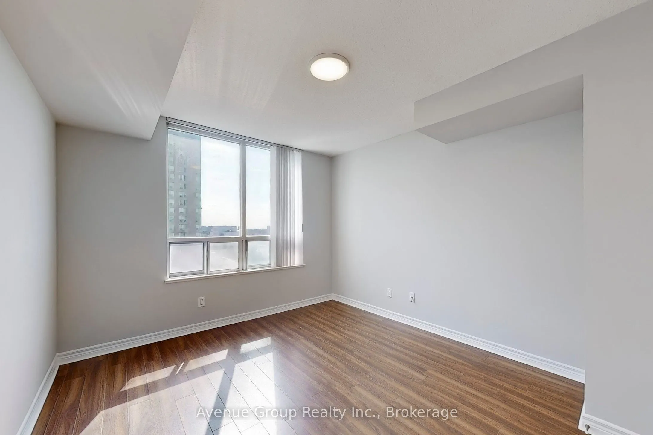 68 Corporate Drive #1527