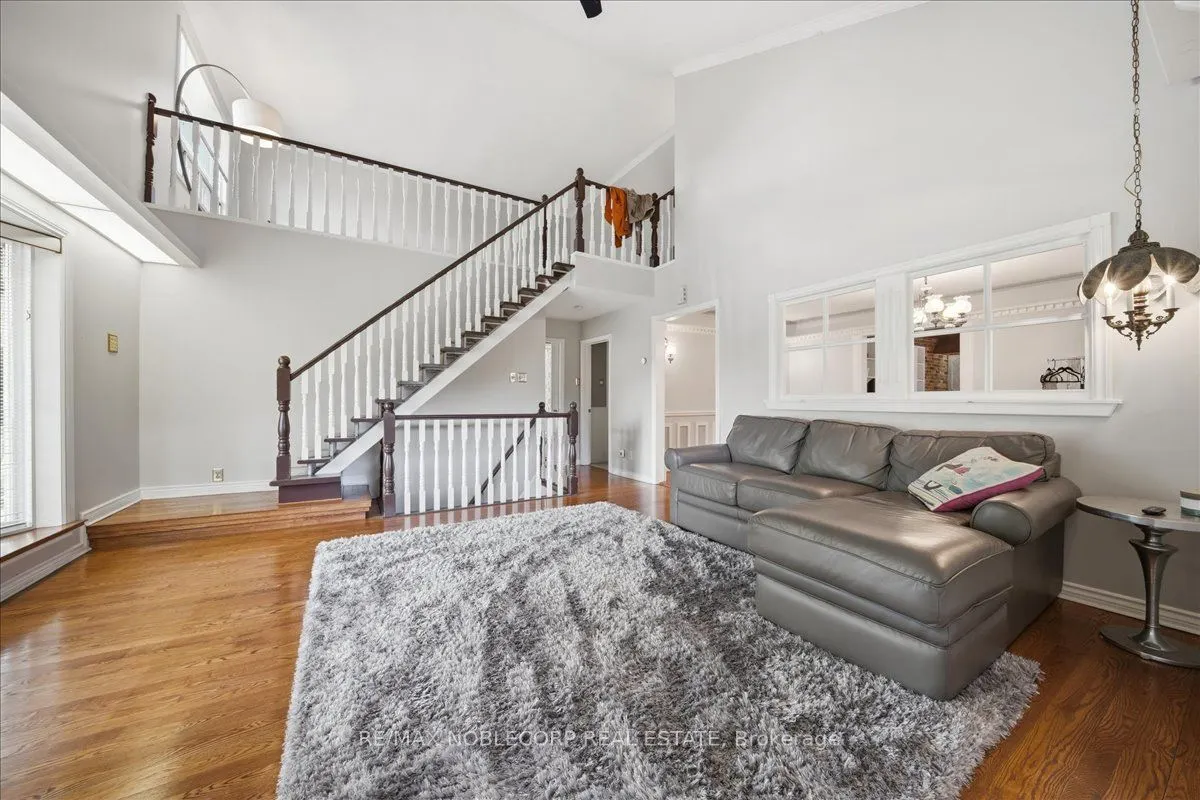 518 Rosebank Road