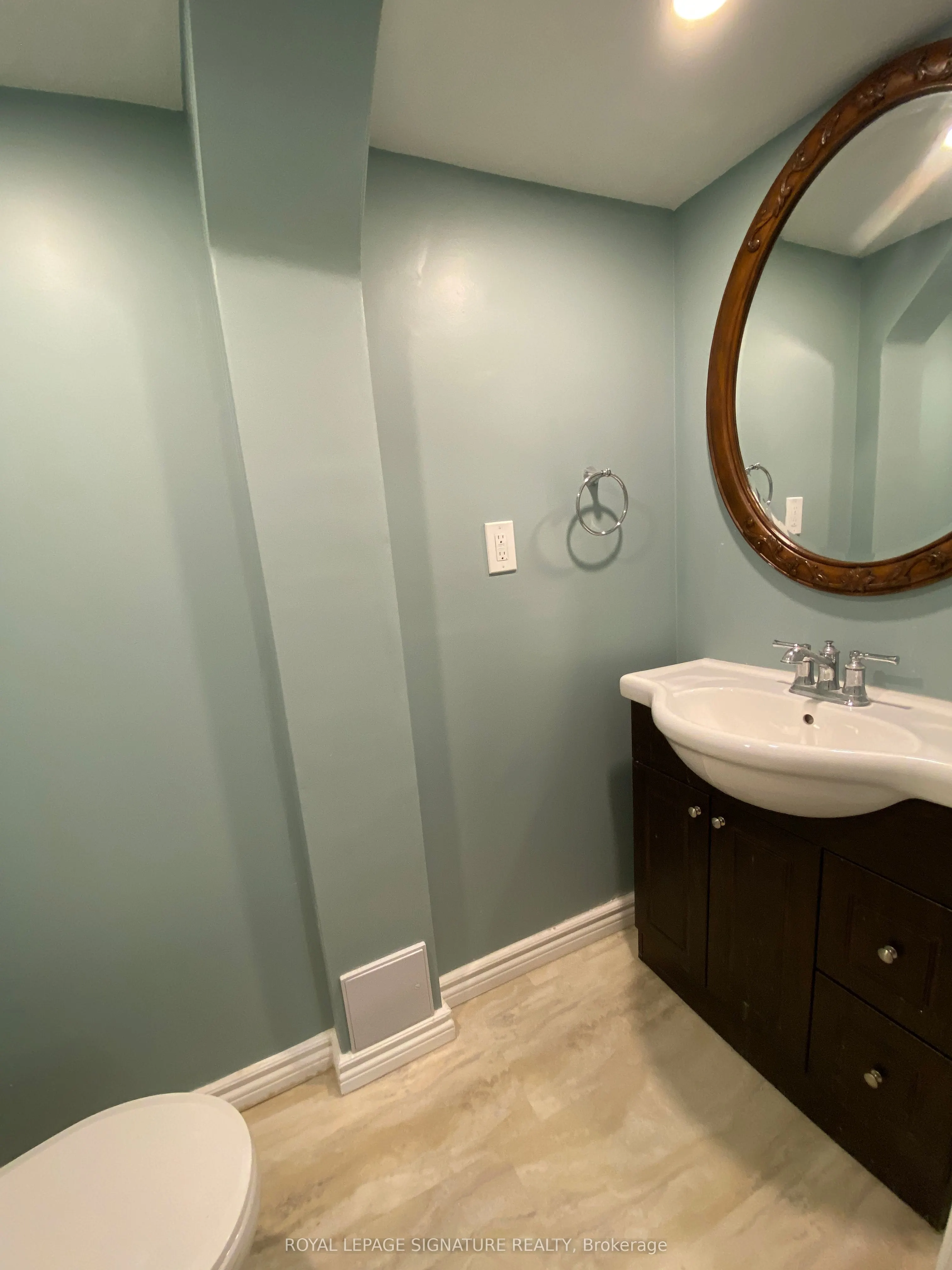 123 Mildenhall Place #Lower Level