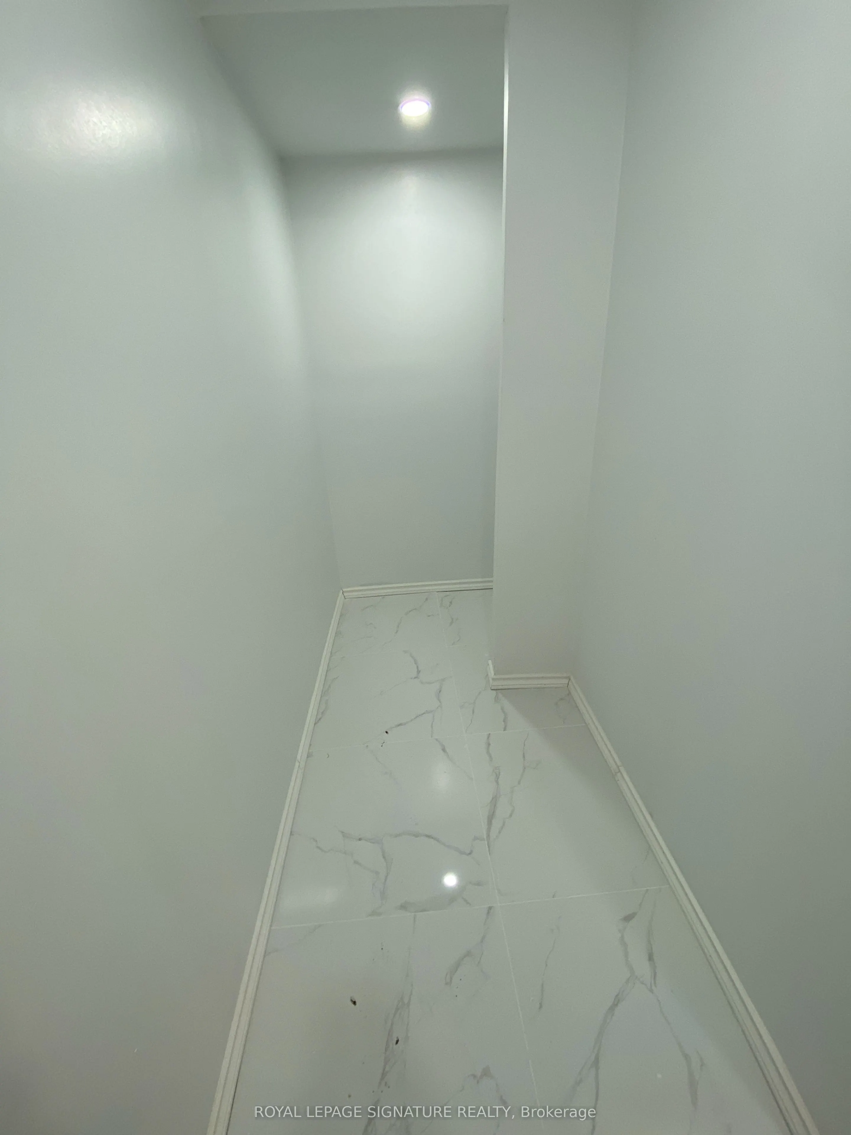 123 Mildenhall Place #Lower Level