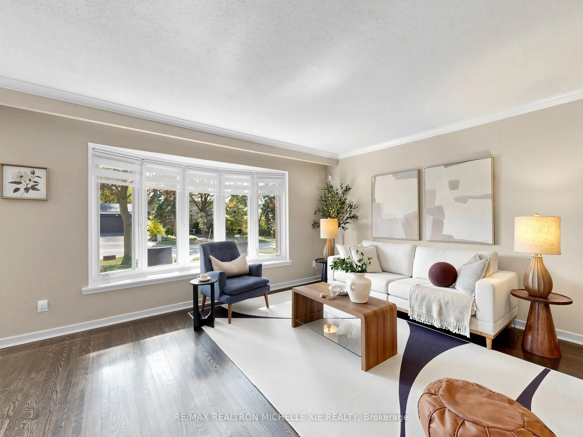71 Oakmeadow Boulevard