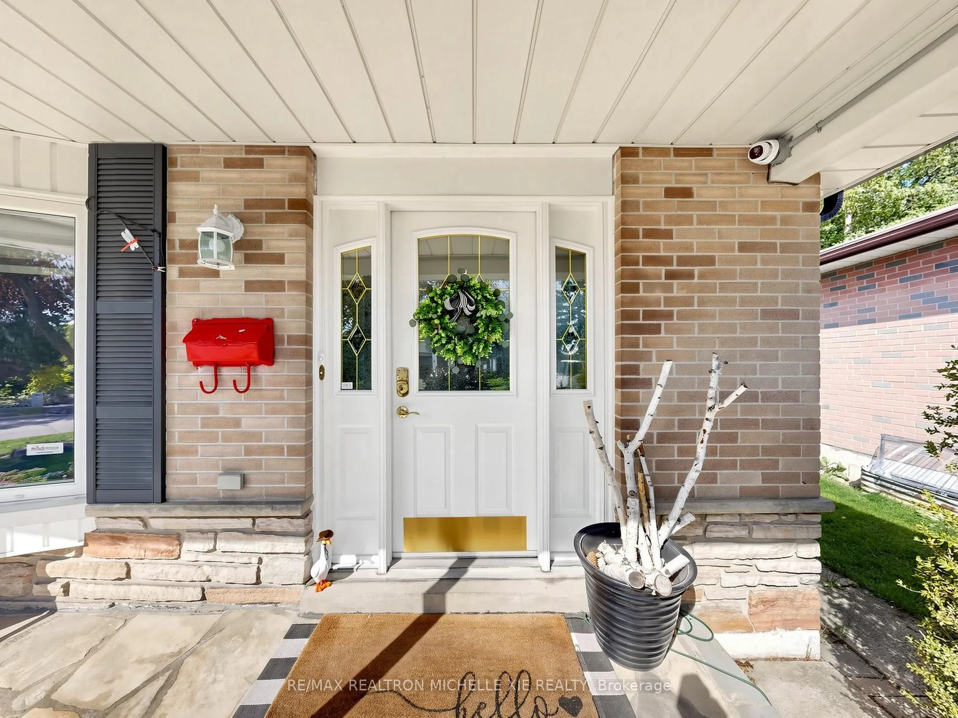 71 Oakmeadow Boulevard
