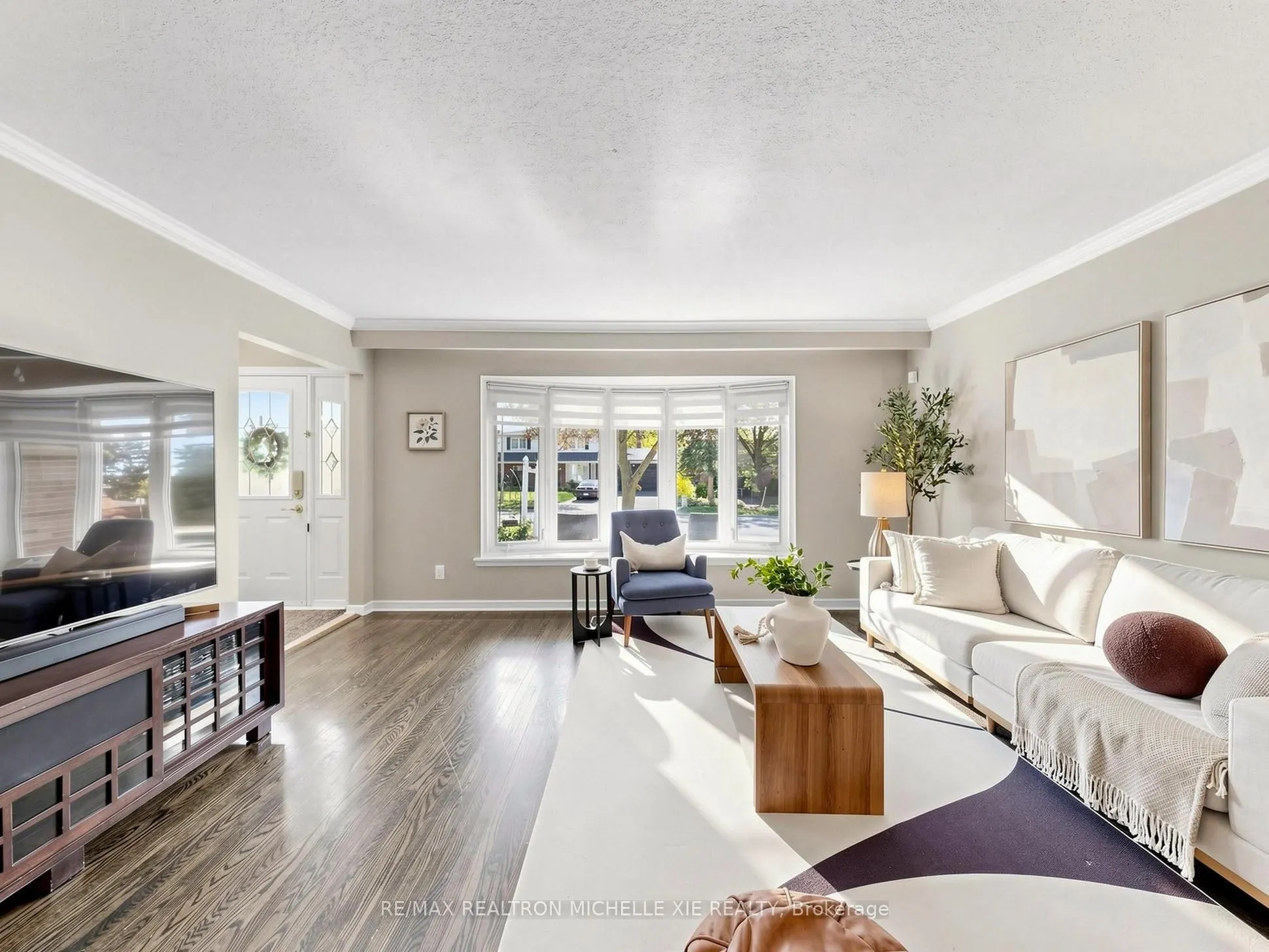 71 Oakmeadow Boulevard