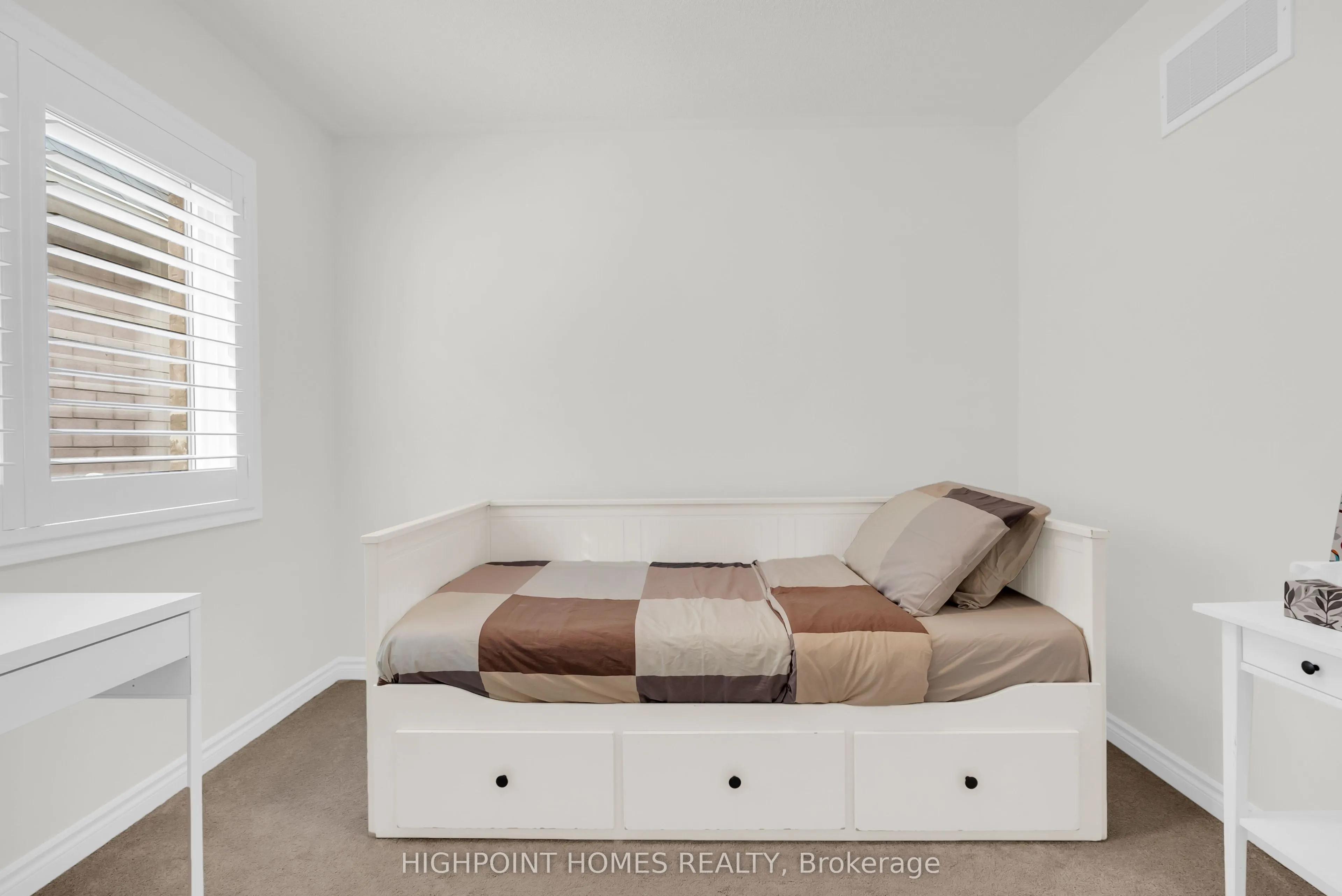 3072 Mulberry Lane