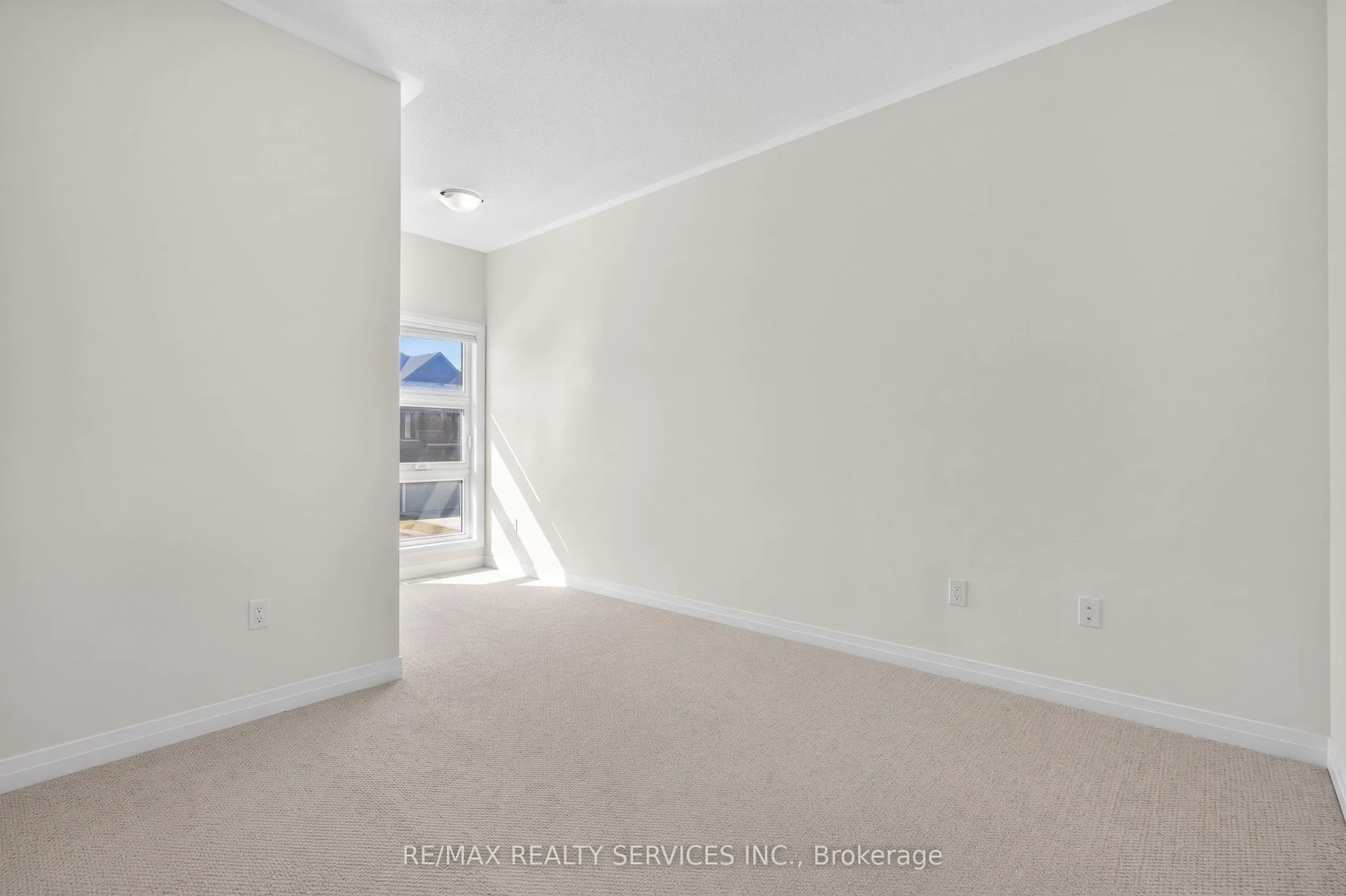 225 Coronation Road