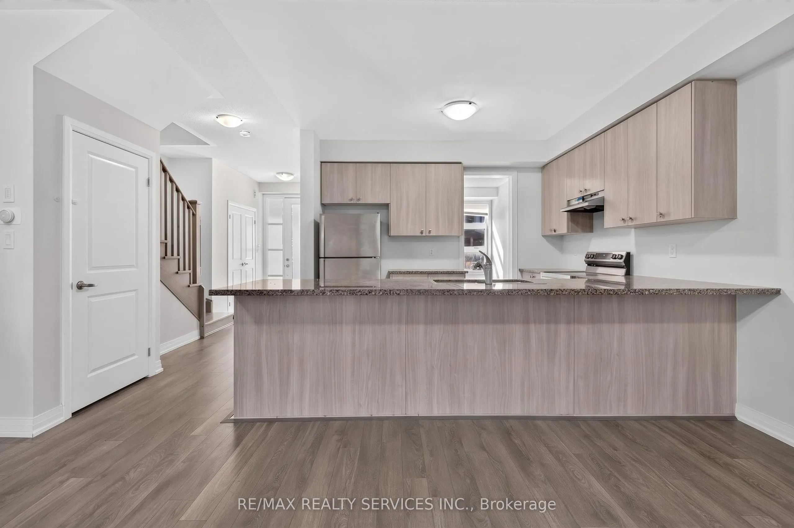 225 Coronation Road