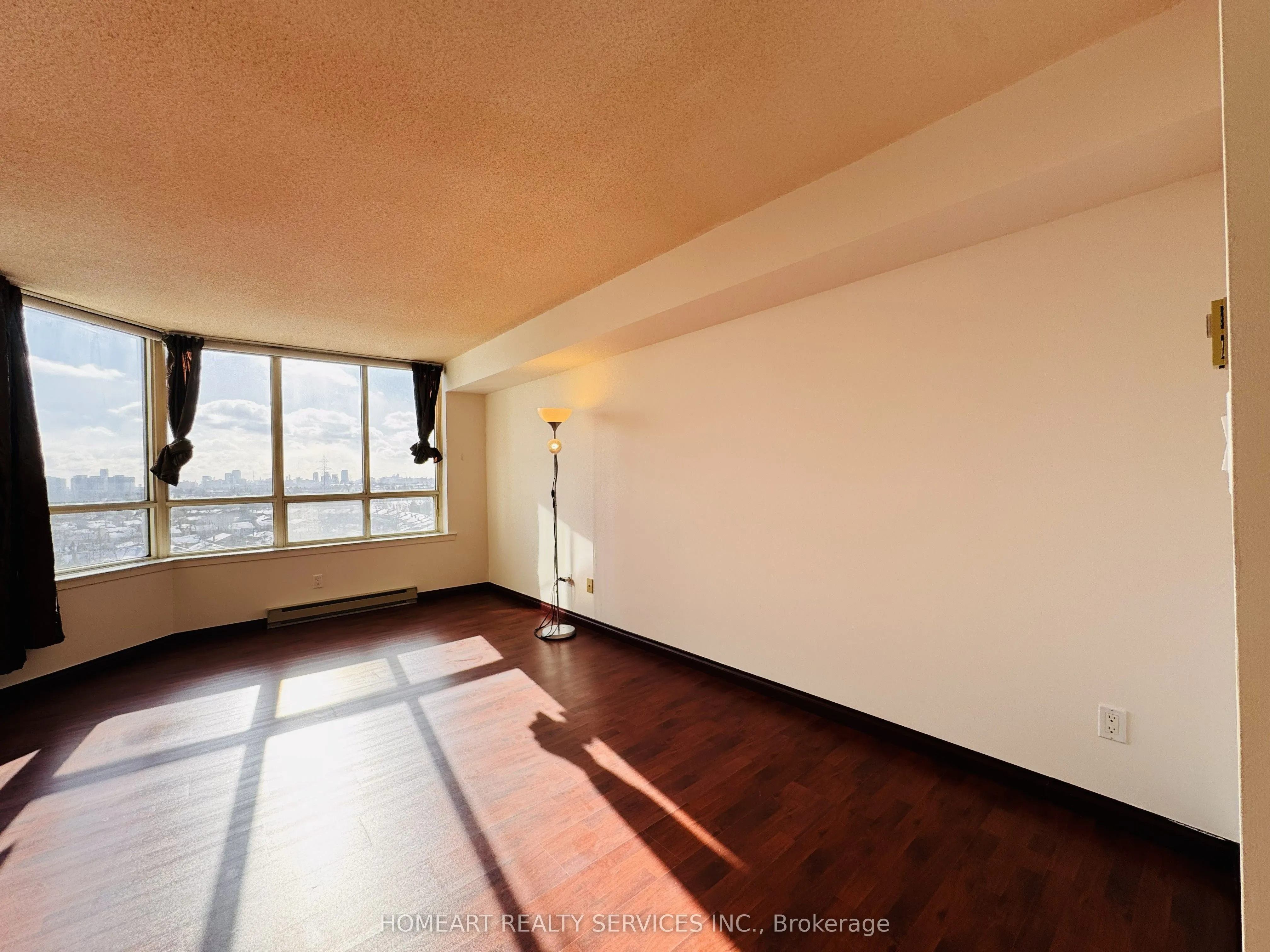 175 Bamburgh Circle #1018