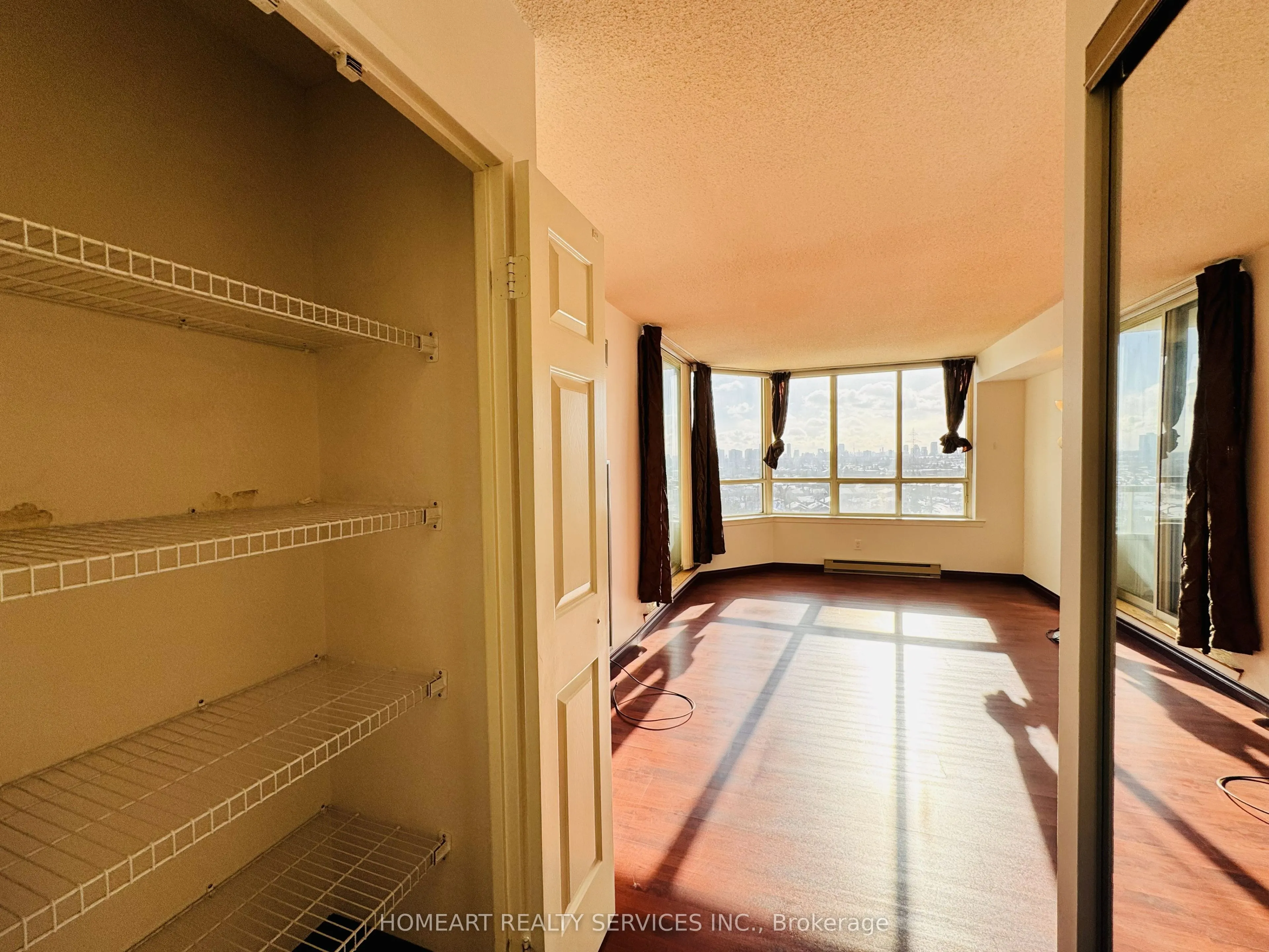175 Bamburgh Circle #1018